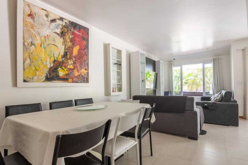 Casa Búzios Geribá 4 suítes Condomínio VivaLaVida