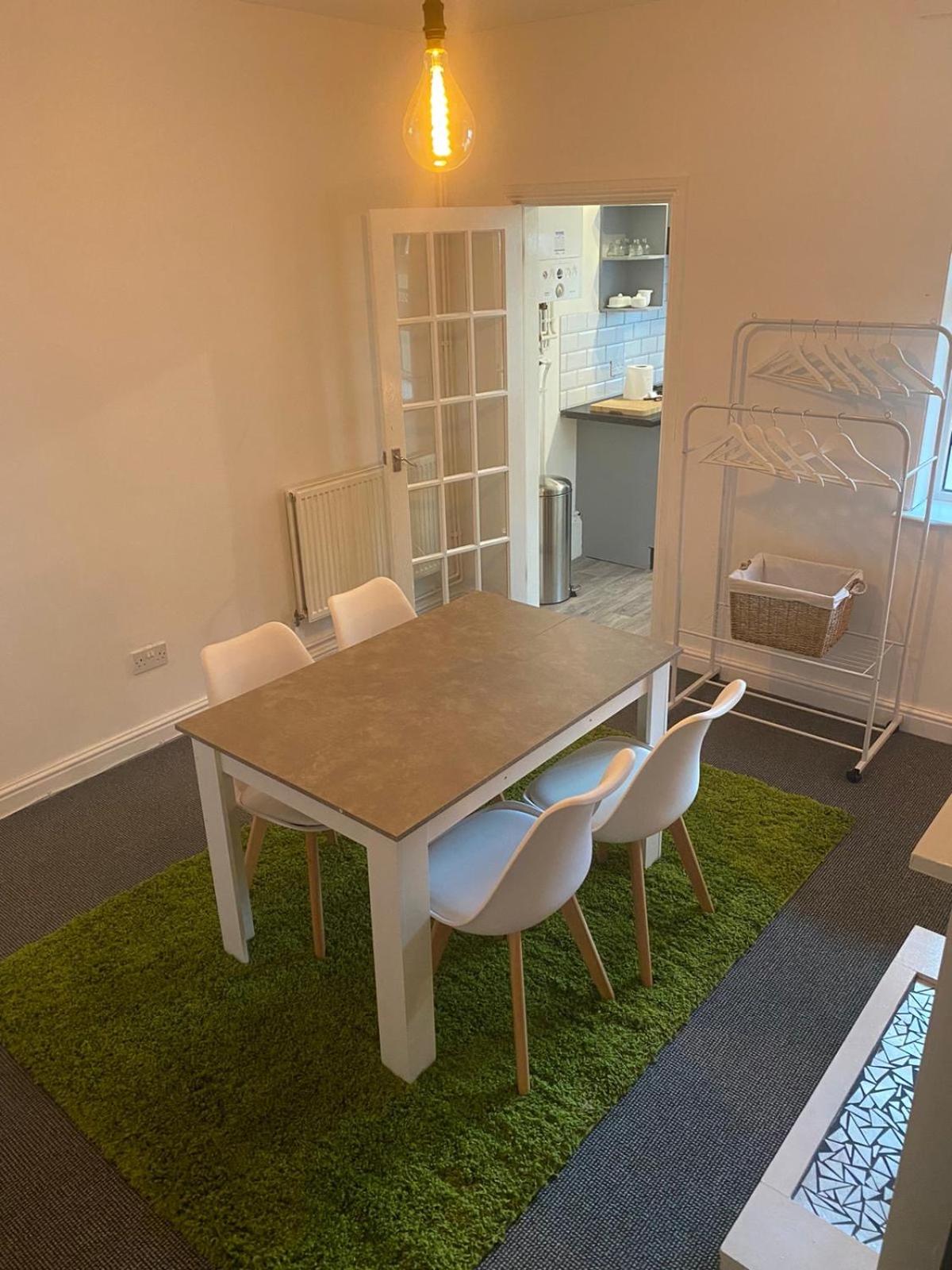 SkylinesAirbnb