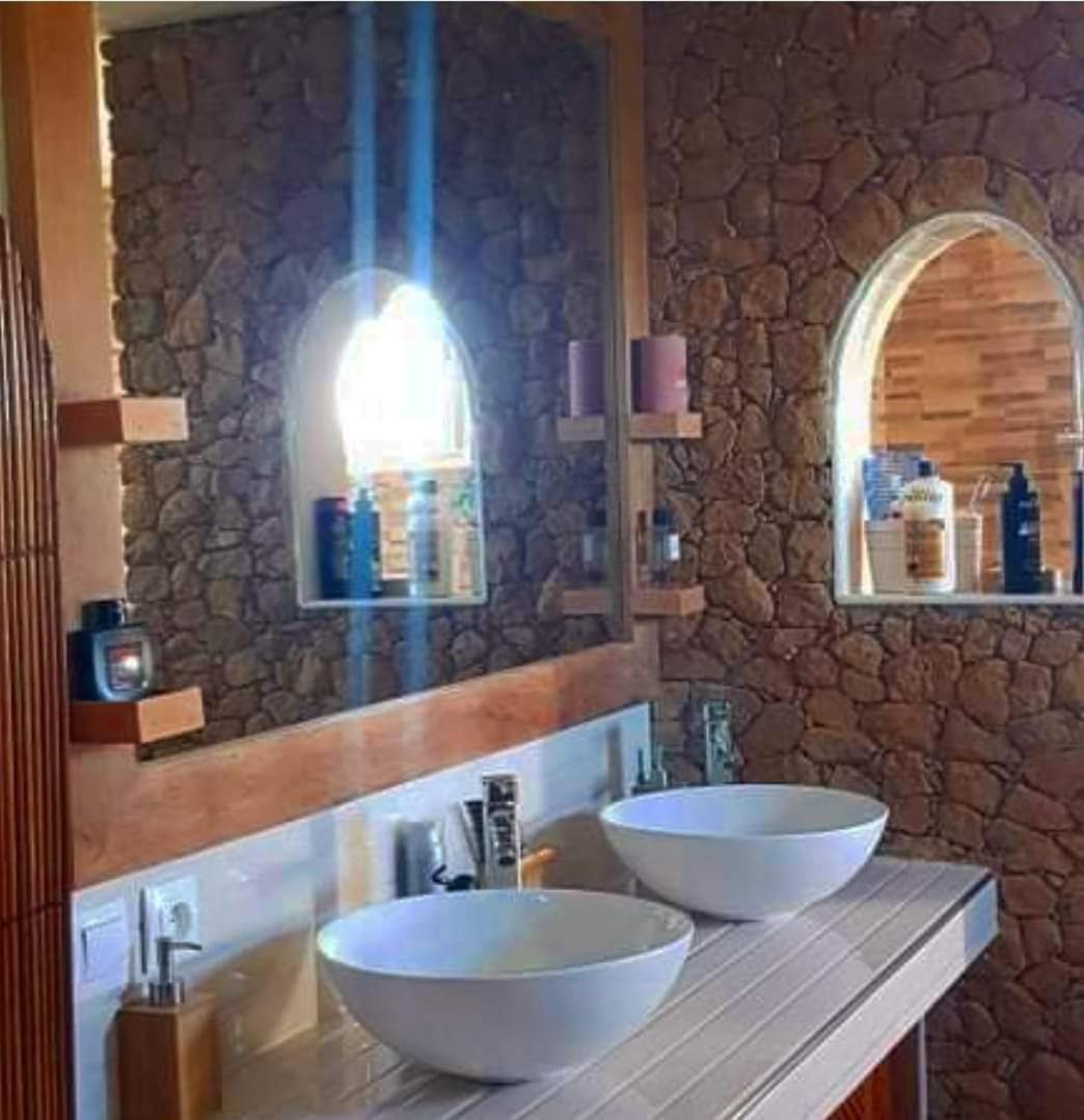 Villa OROKA EDEN