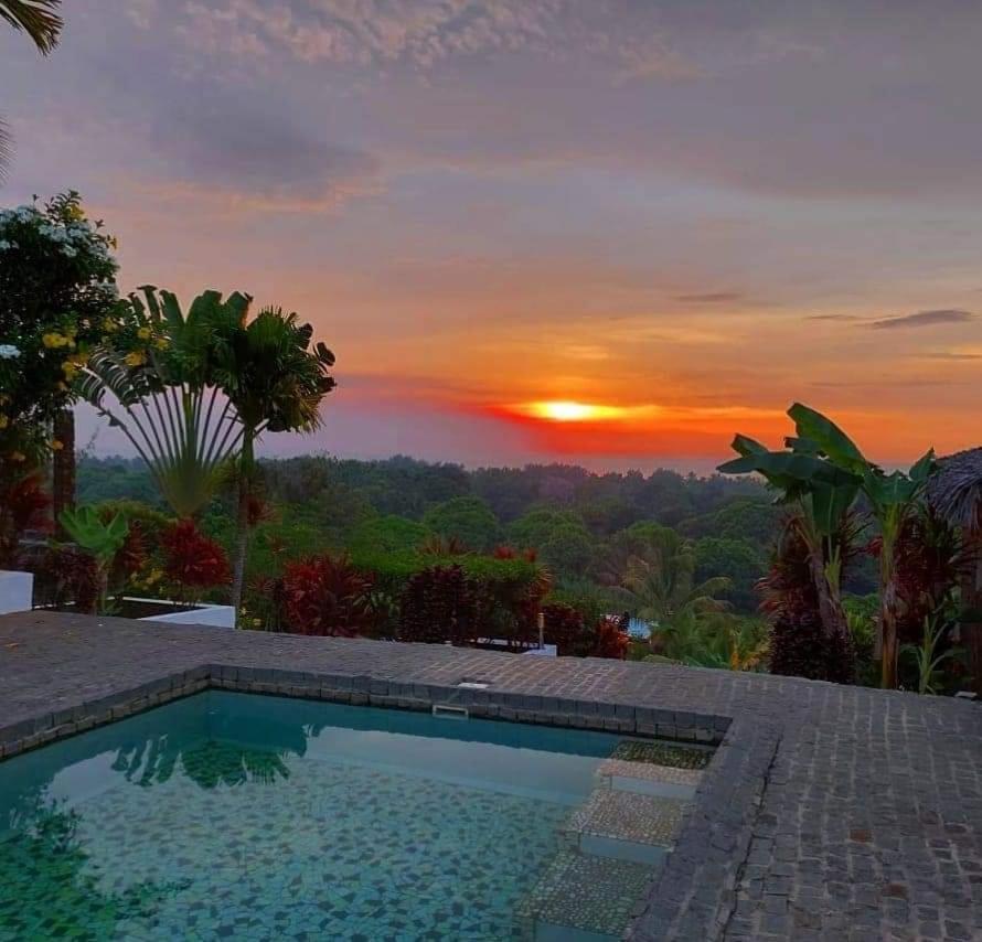 Villa OROKA EDEN