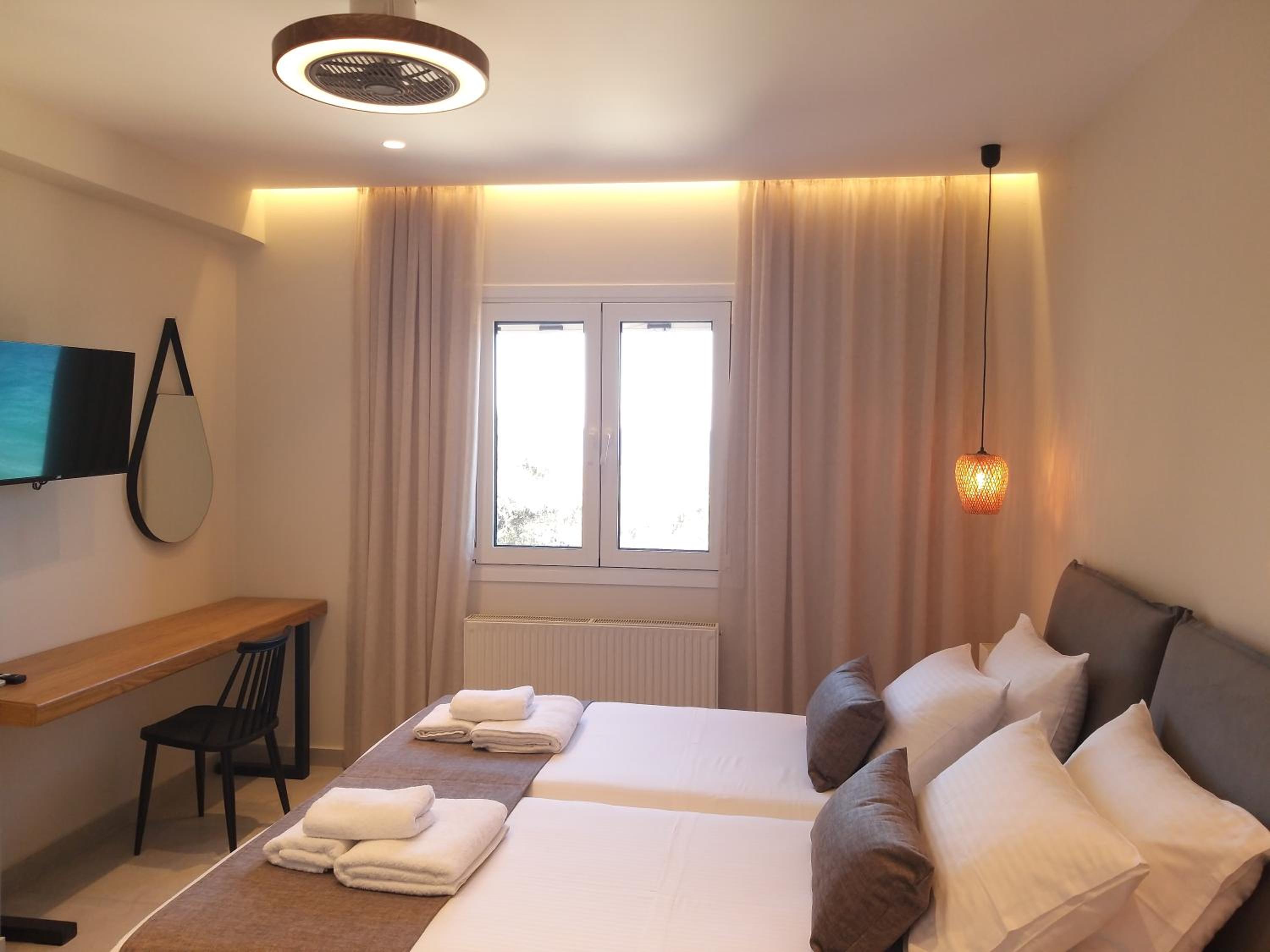 Gialos Holiday House