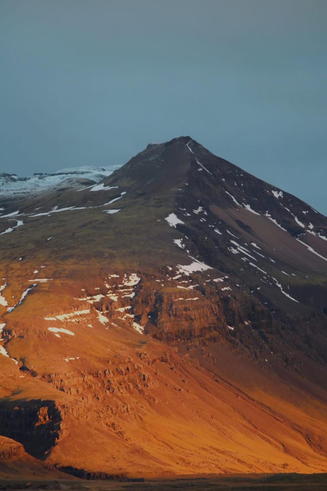 Glacier World - Hoffell Guesthouse