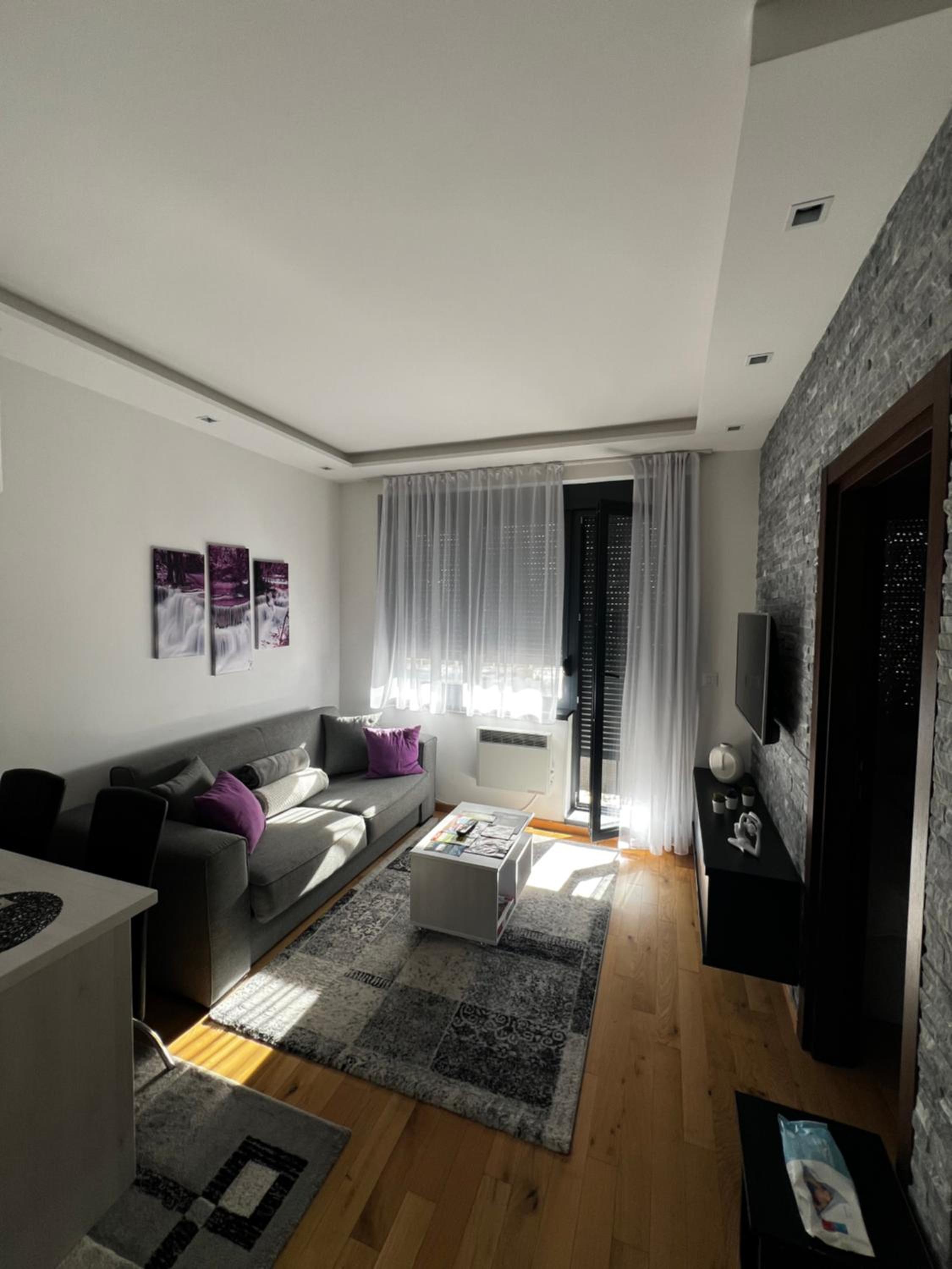 S Lux apartman Titova Vila Vardar view 2