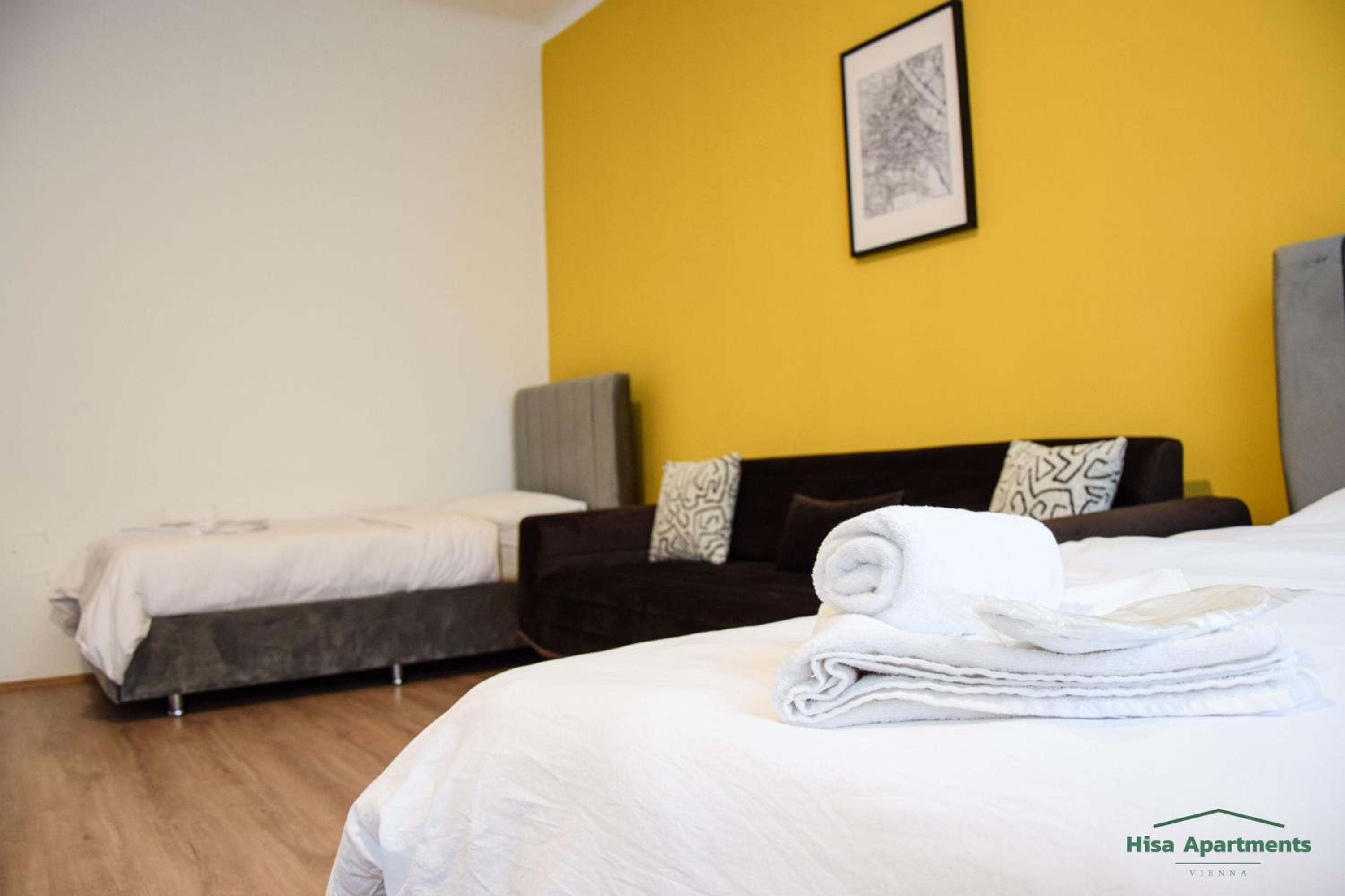 Hisa Apartments