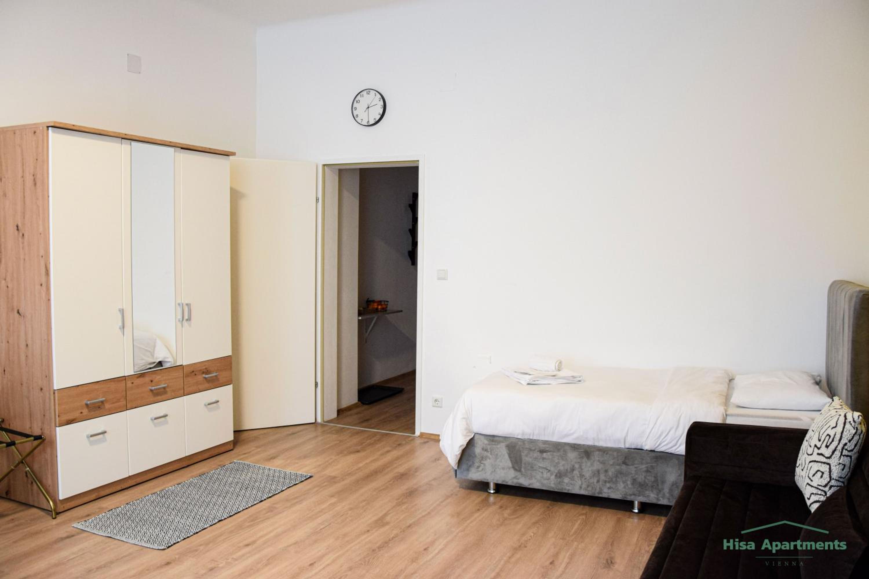 Hisa Apartments