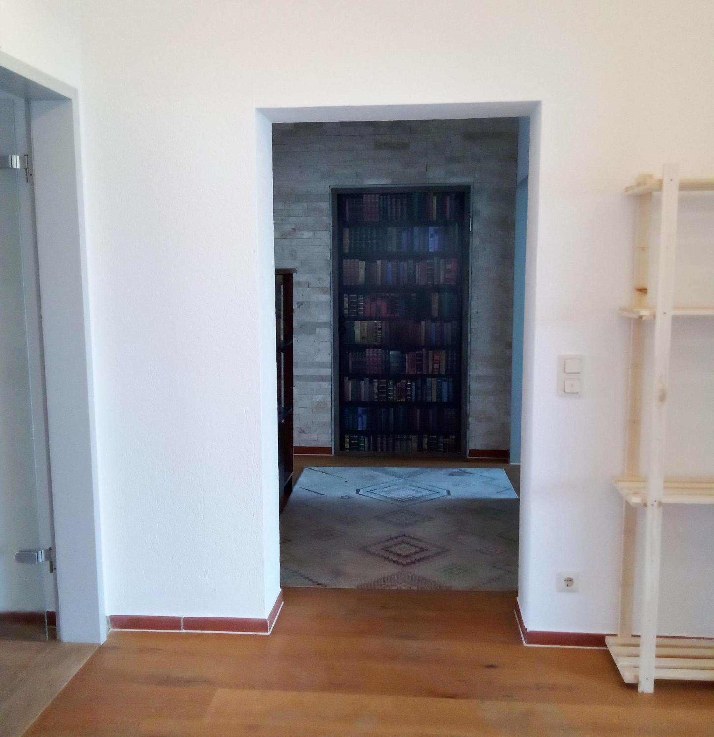 Virginie Apartments - großzügige 145 qm mit Balkon und Parkplatz