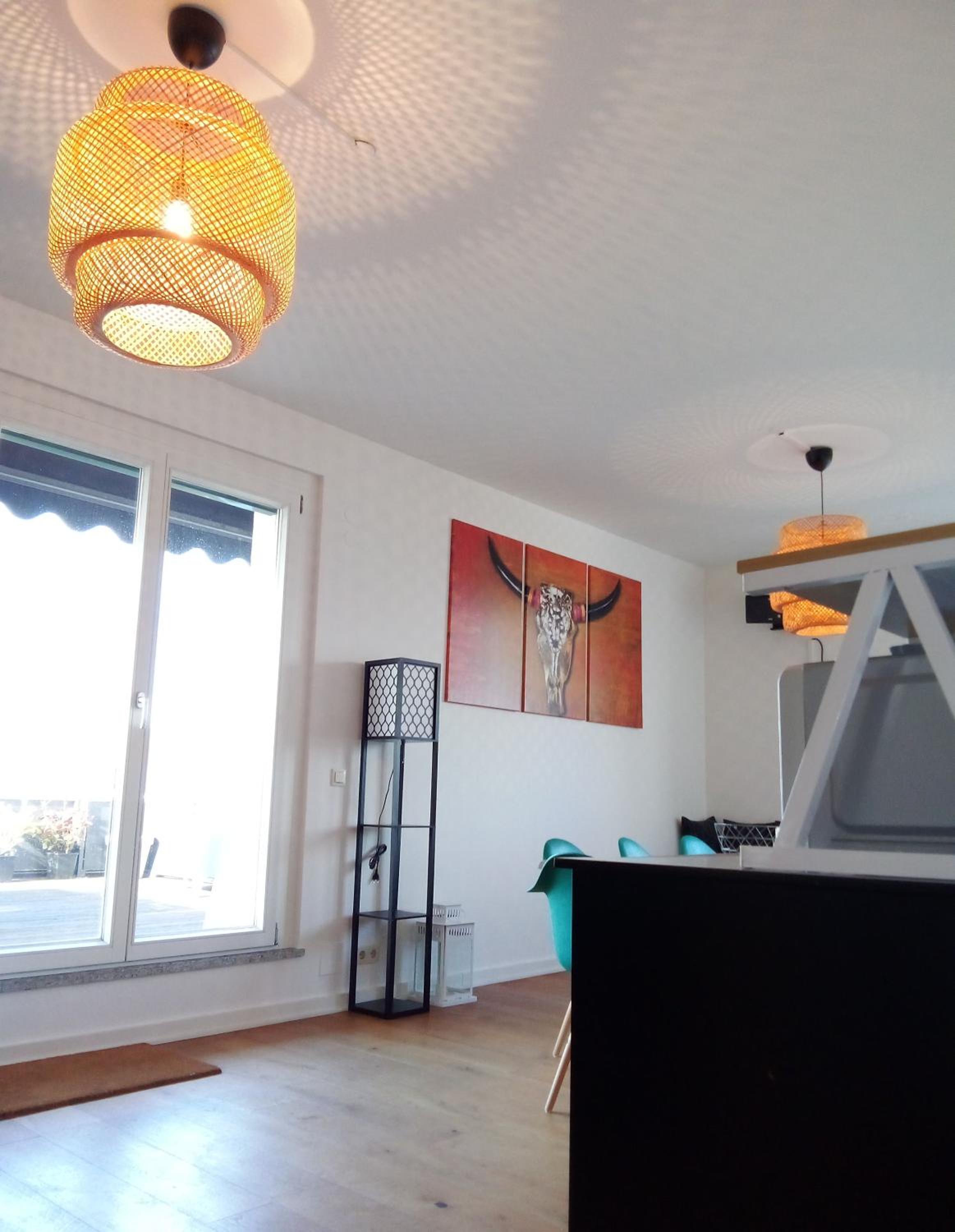 Virginie Apartments - großzügige 145 qm mit Balkon und Parkplatz