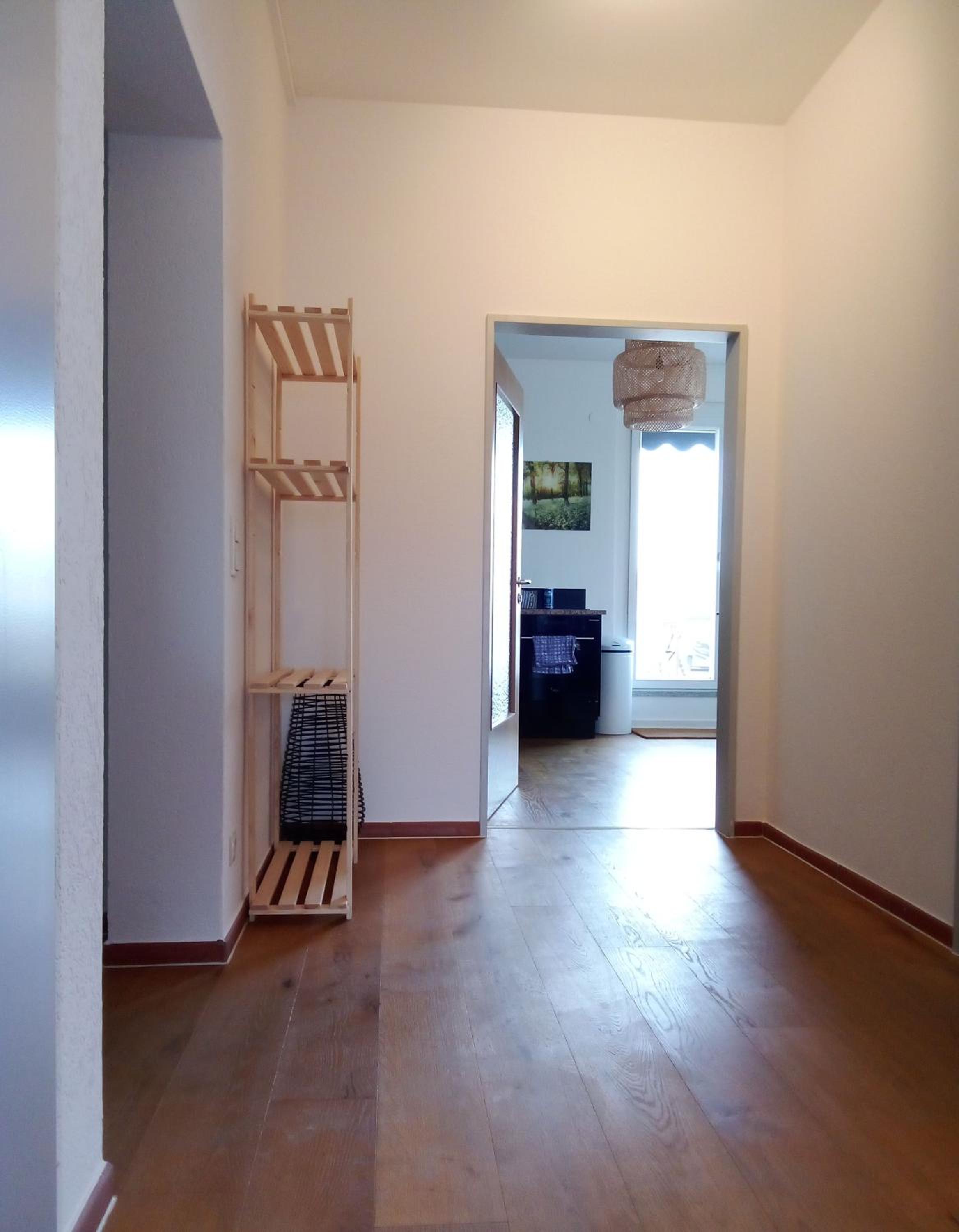 Virginie Apartments - großzügige 145 qm mit Balkon und Parkplatz