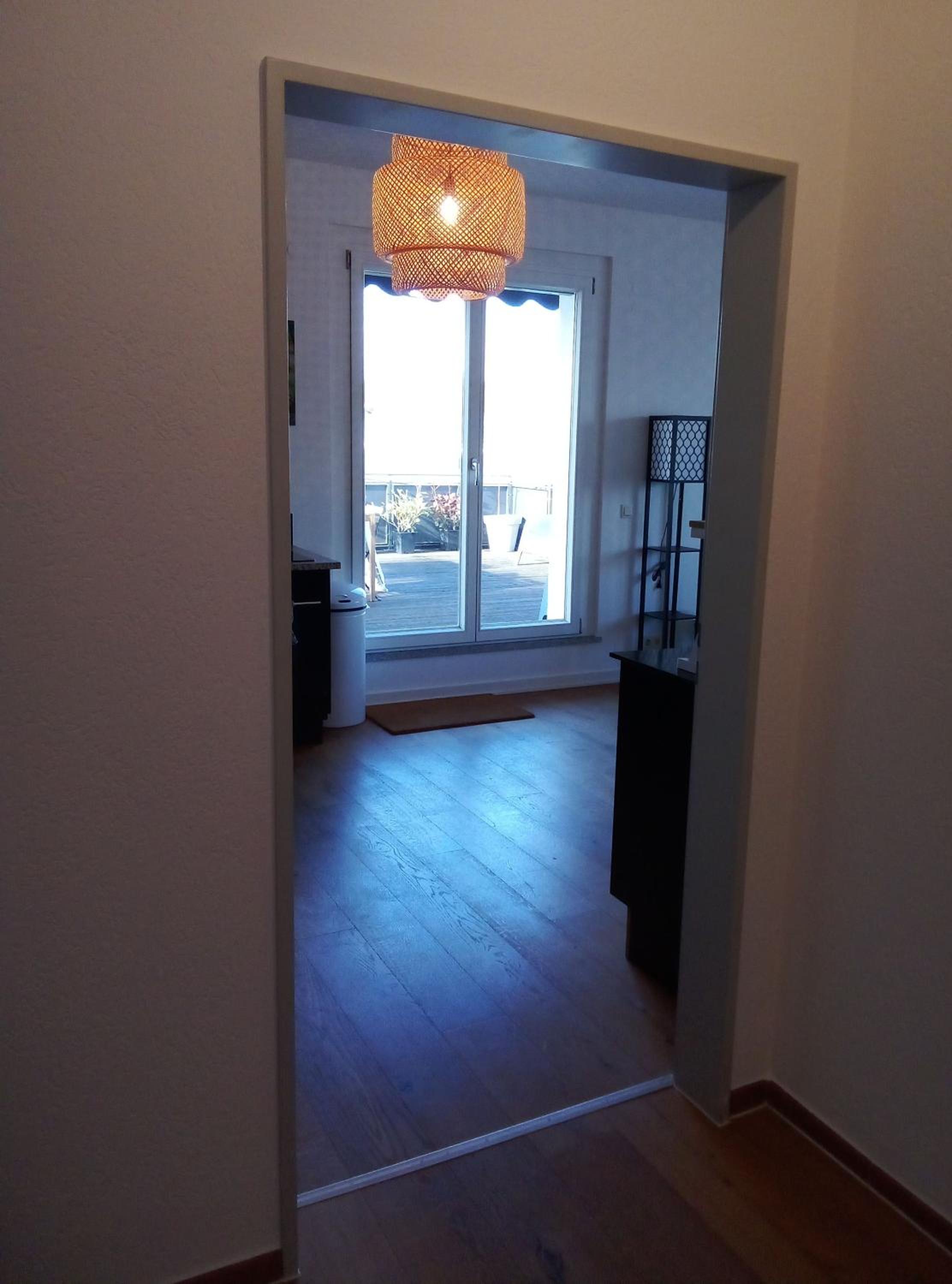 Virginie Apartments - großzügige 145 qm mit Balkon und Parkplatz