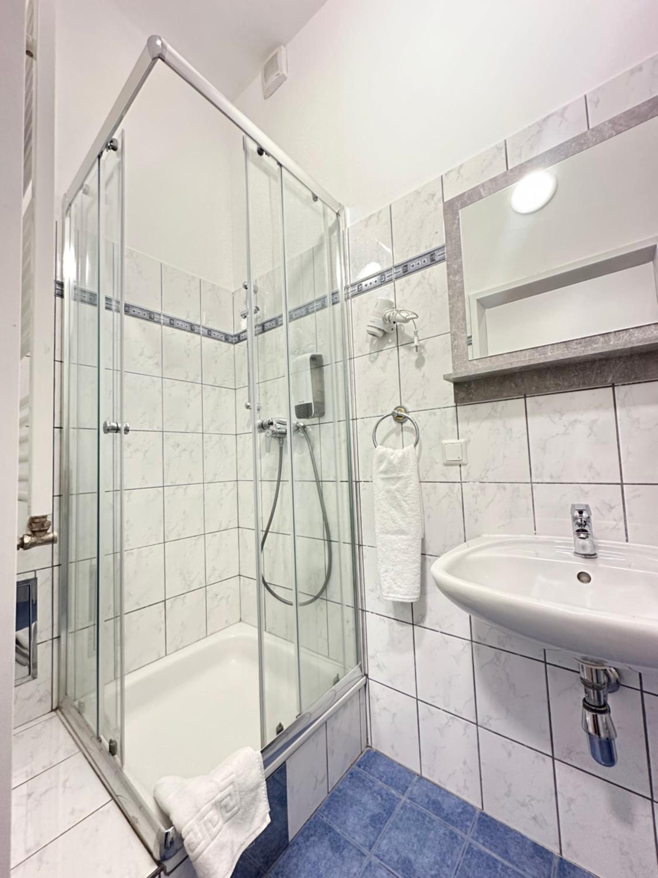 Hisa Apartments