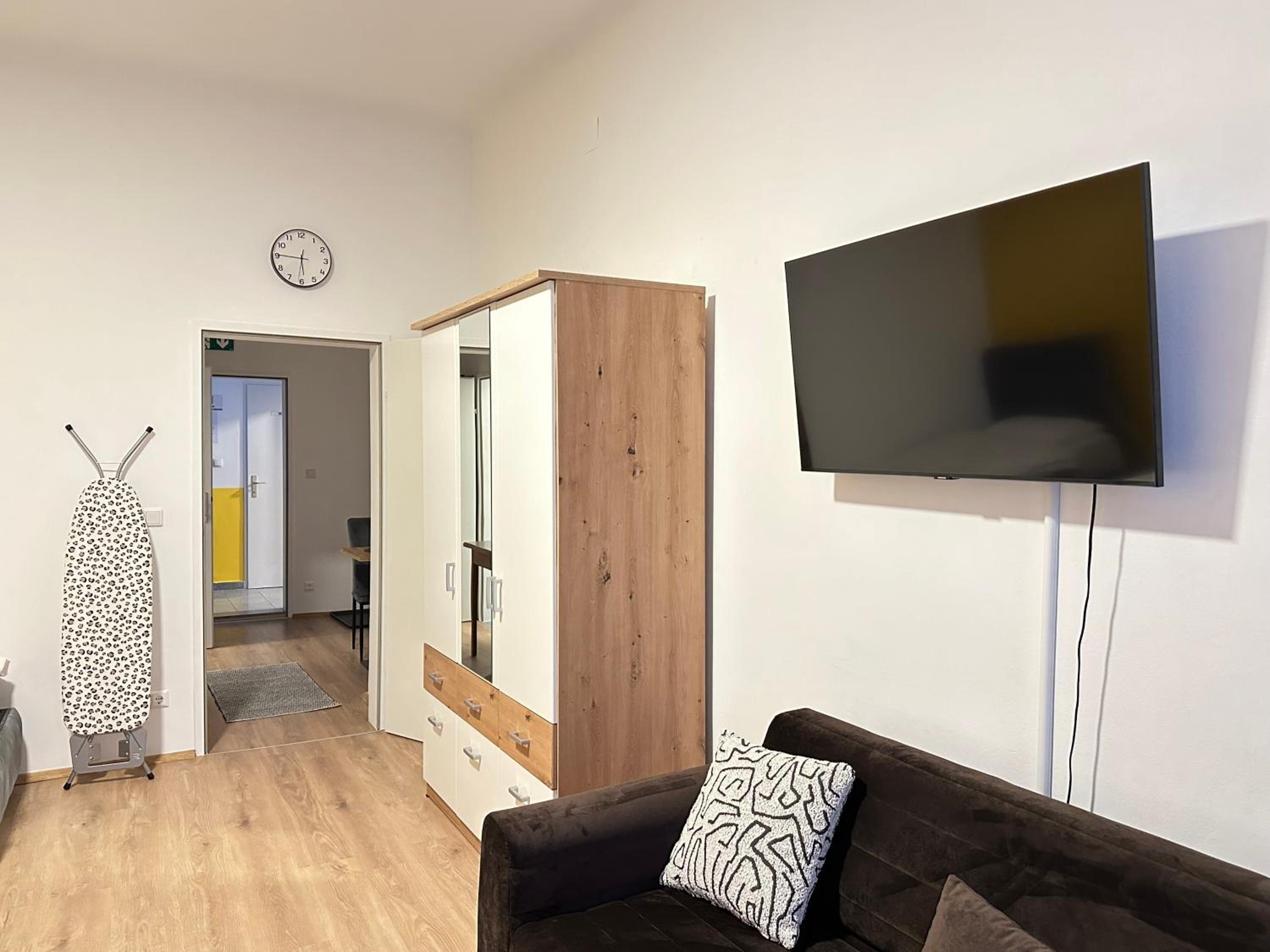 Hisa Apartments