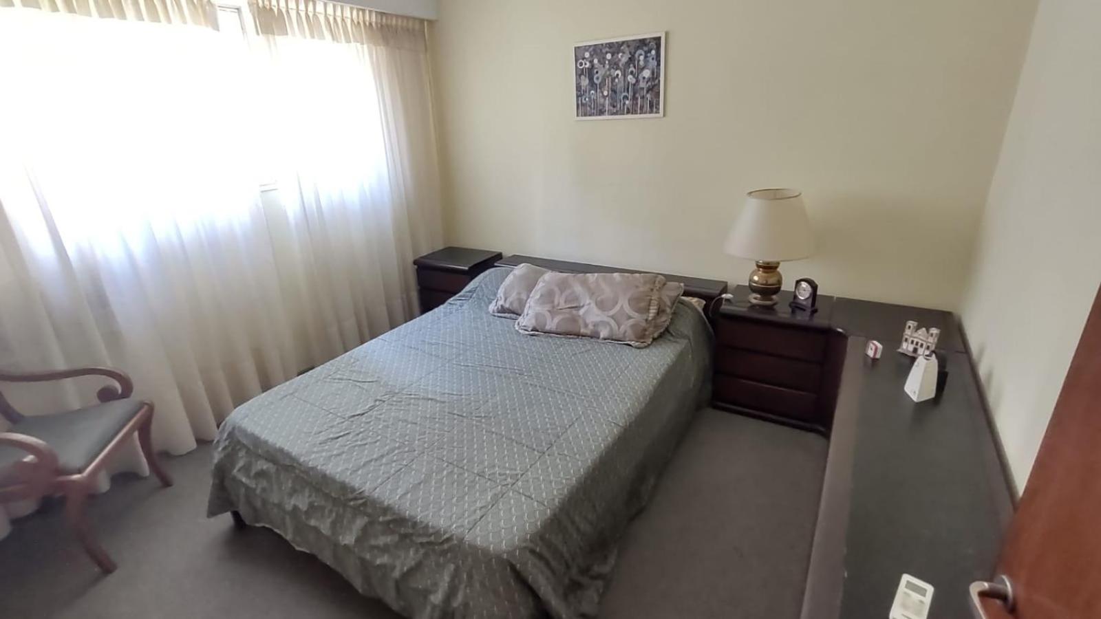 Departamento zona Oroño