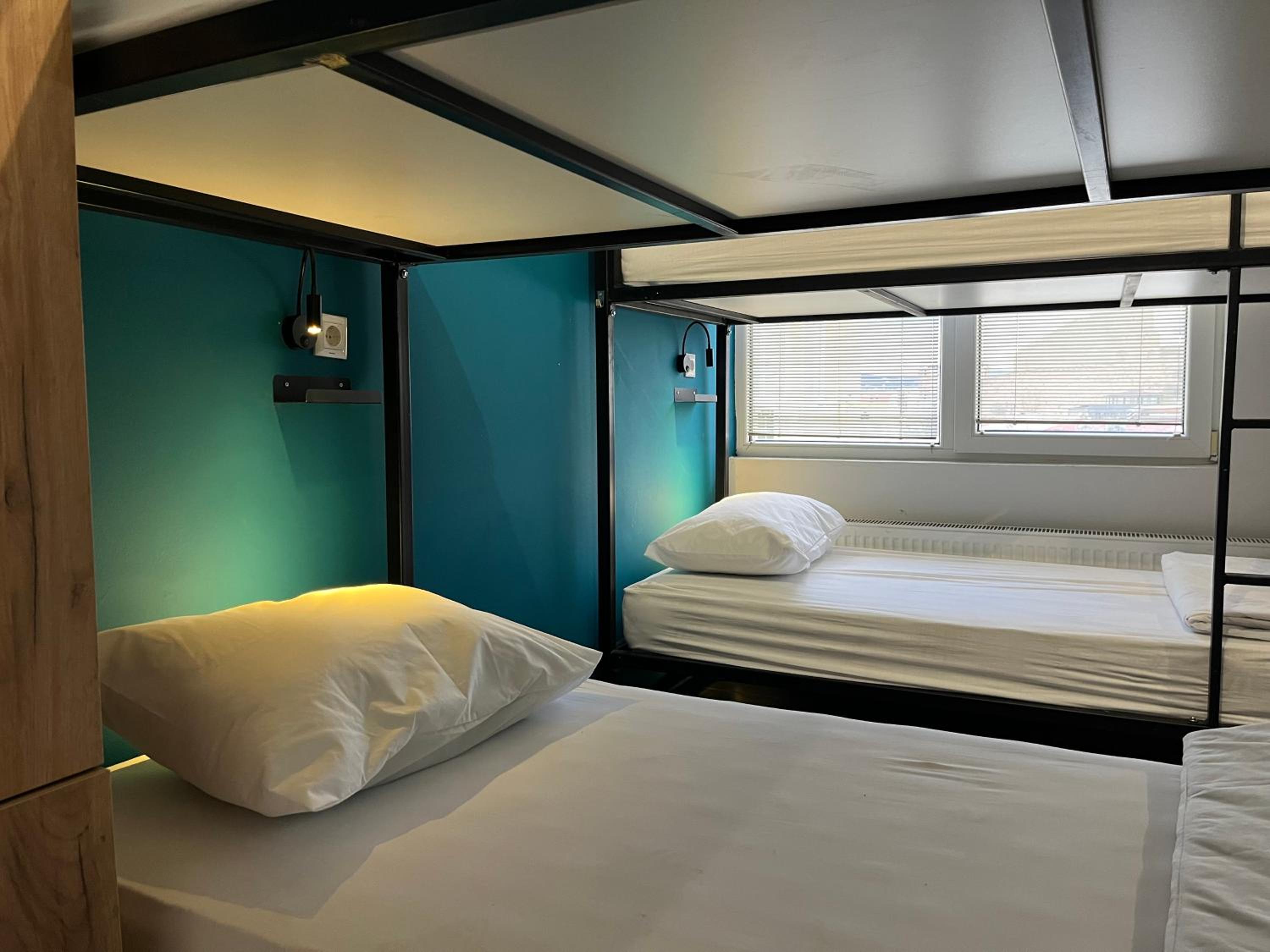 Mickitos Urban Hostel