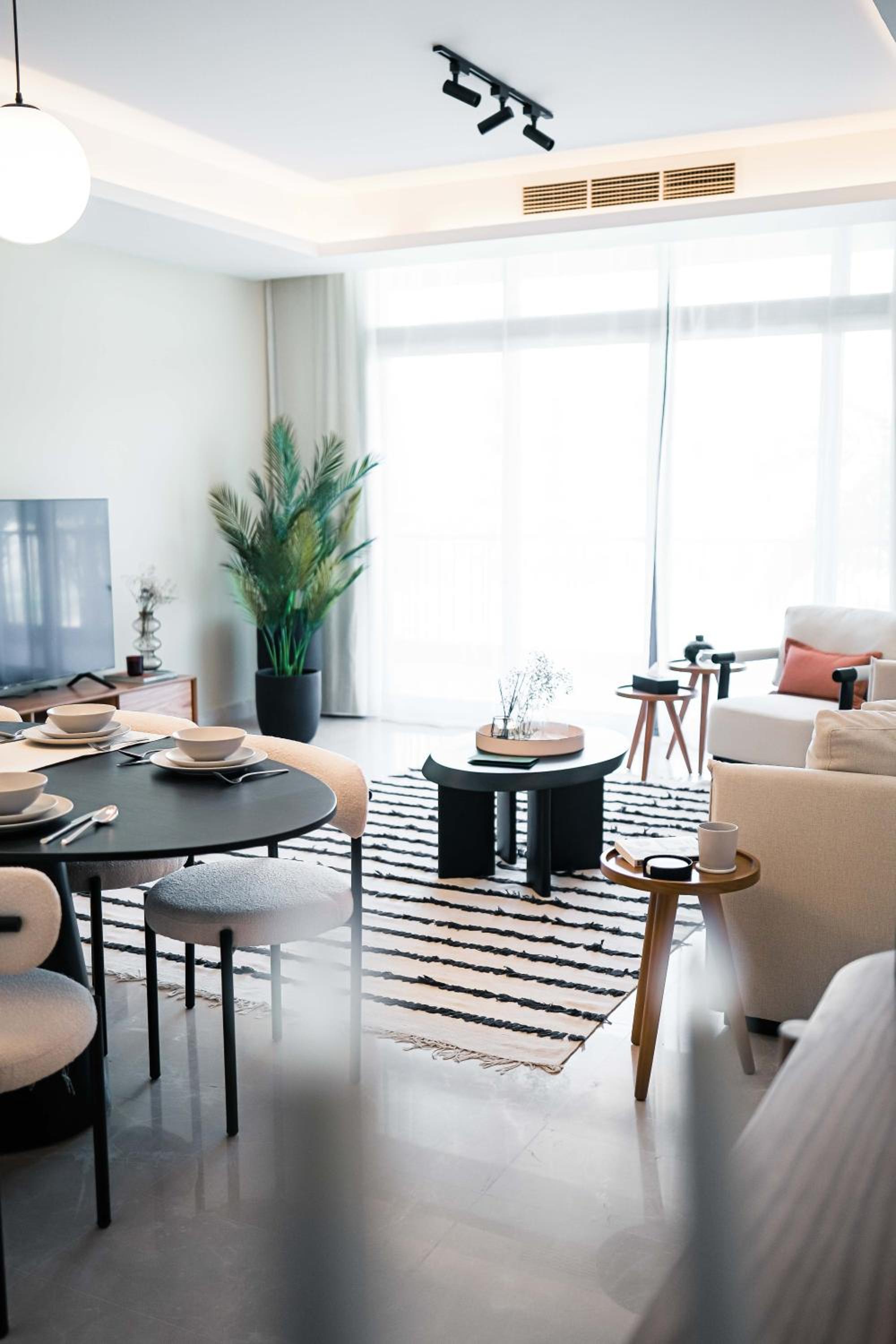 2BR Apartment CFC Aura Living