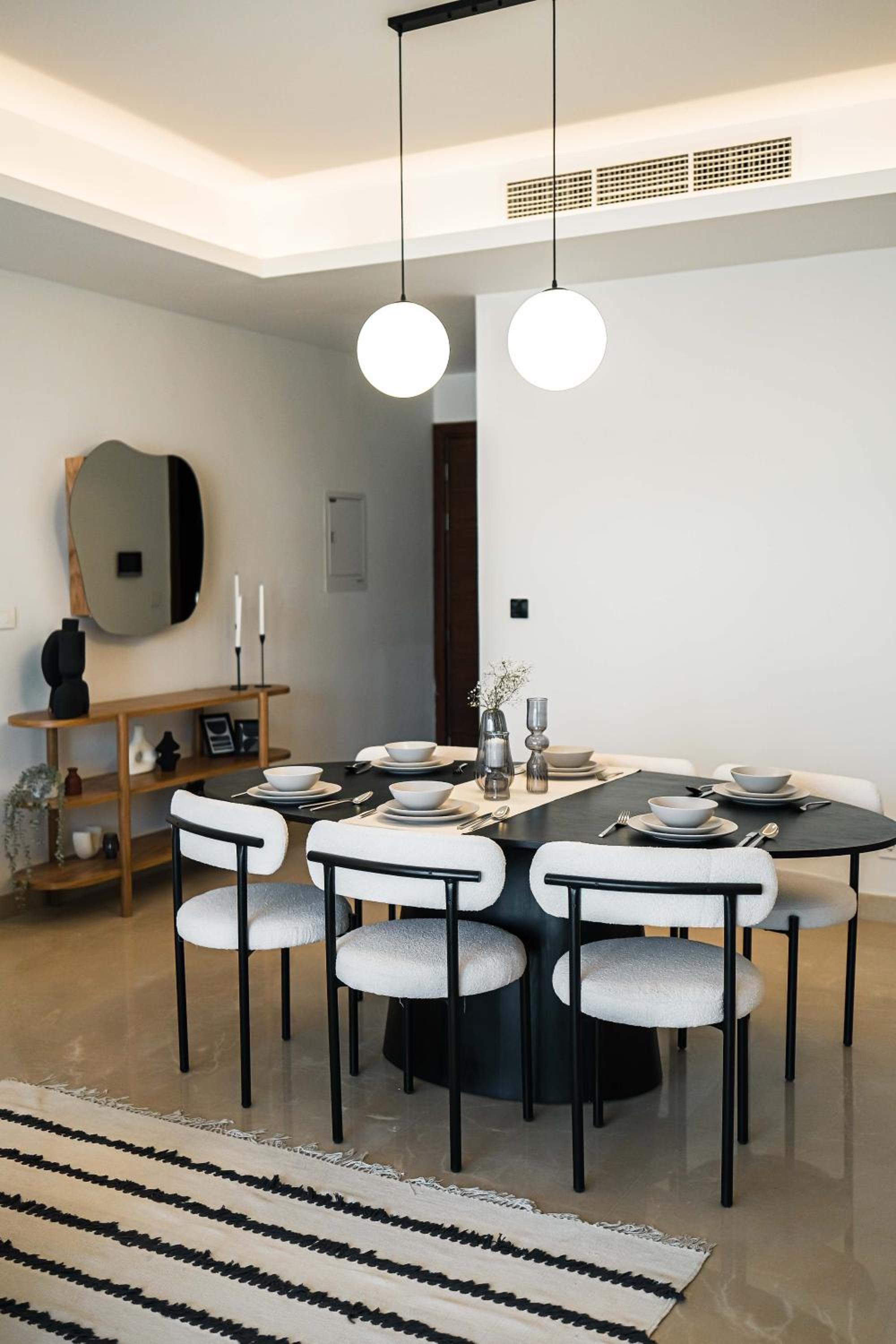2BR Apartment CFC Aura Living