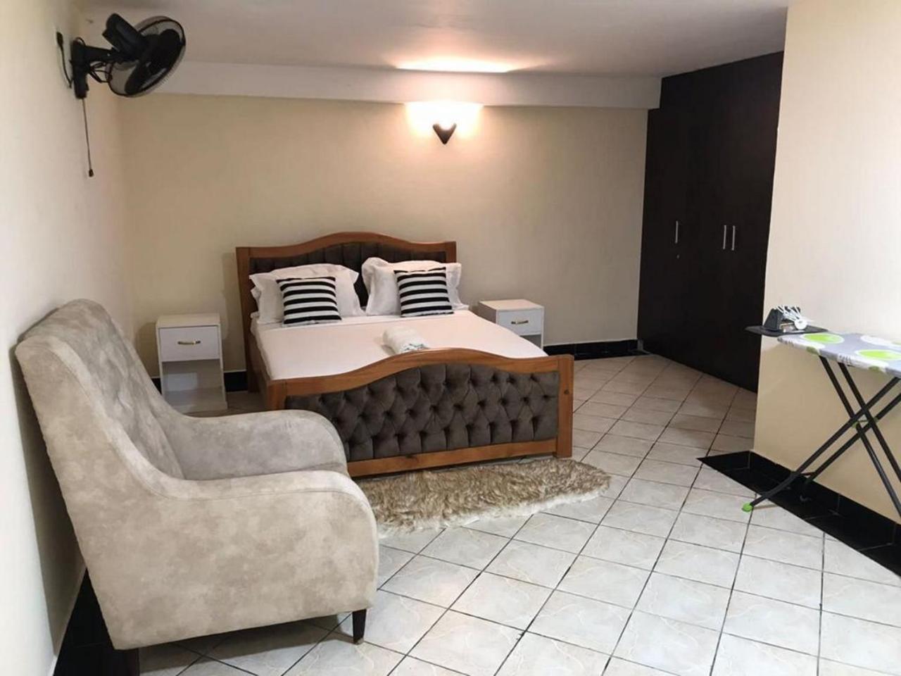 Roma Stays - Unique 1 bedroom apartment near Pride Inn Flamingo