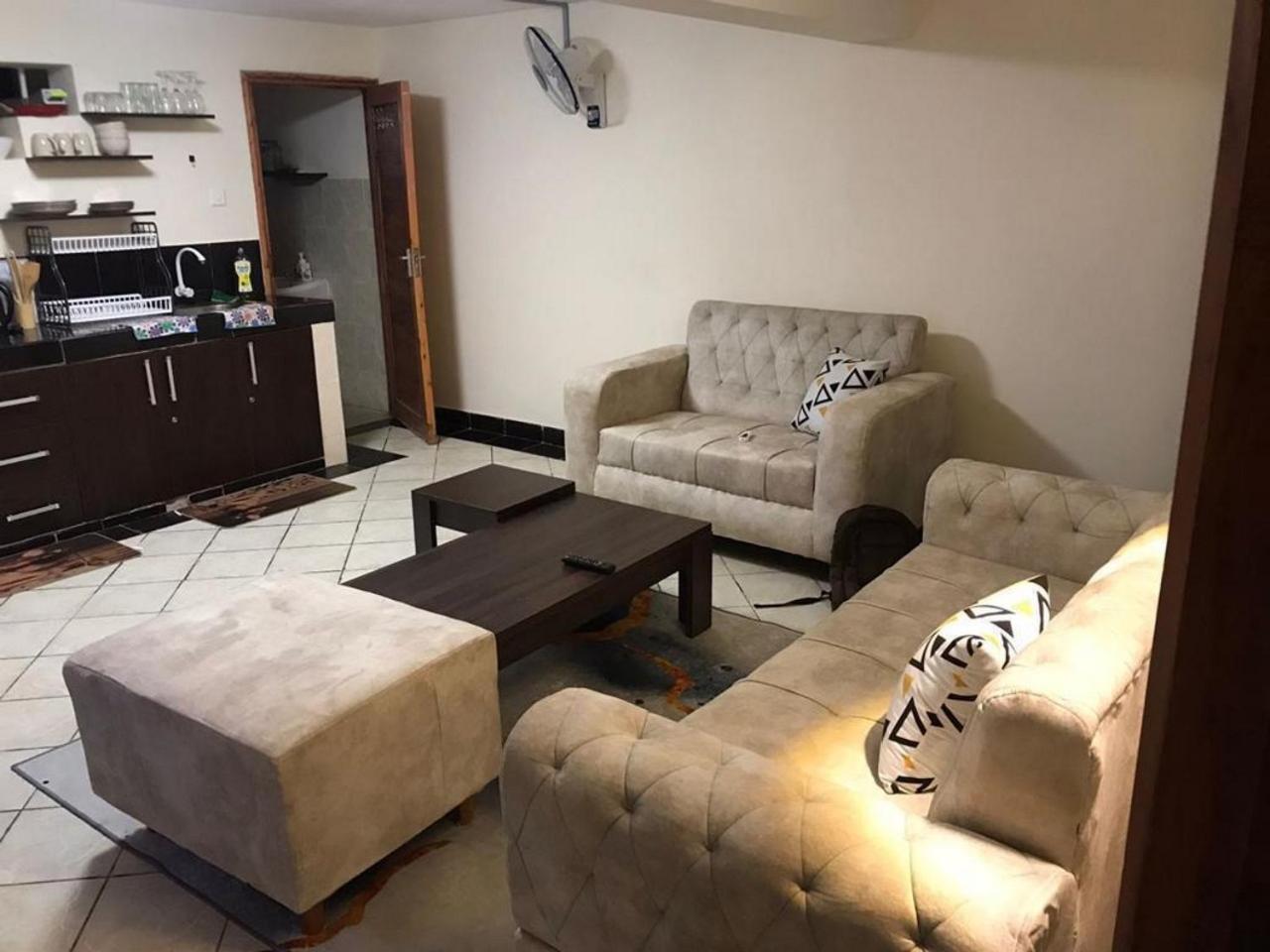 Roma Stays - Unique 1 bedroom apartment near Pride Inn Flamingo