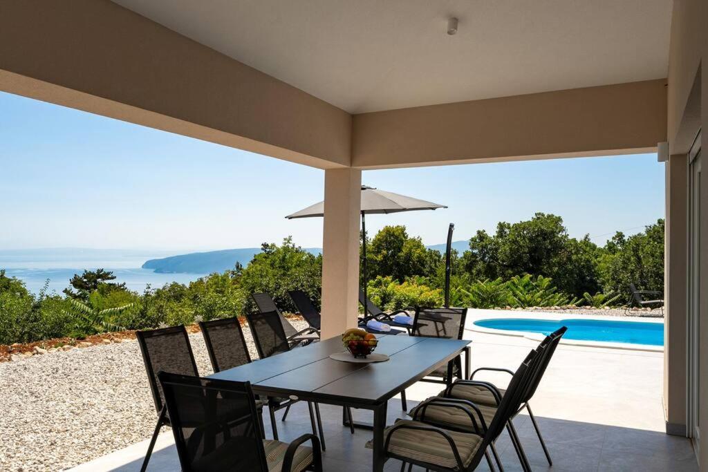 Villa HillSea by Briskva