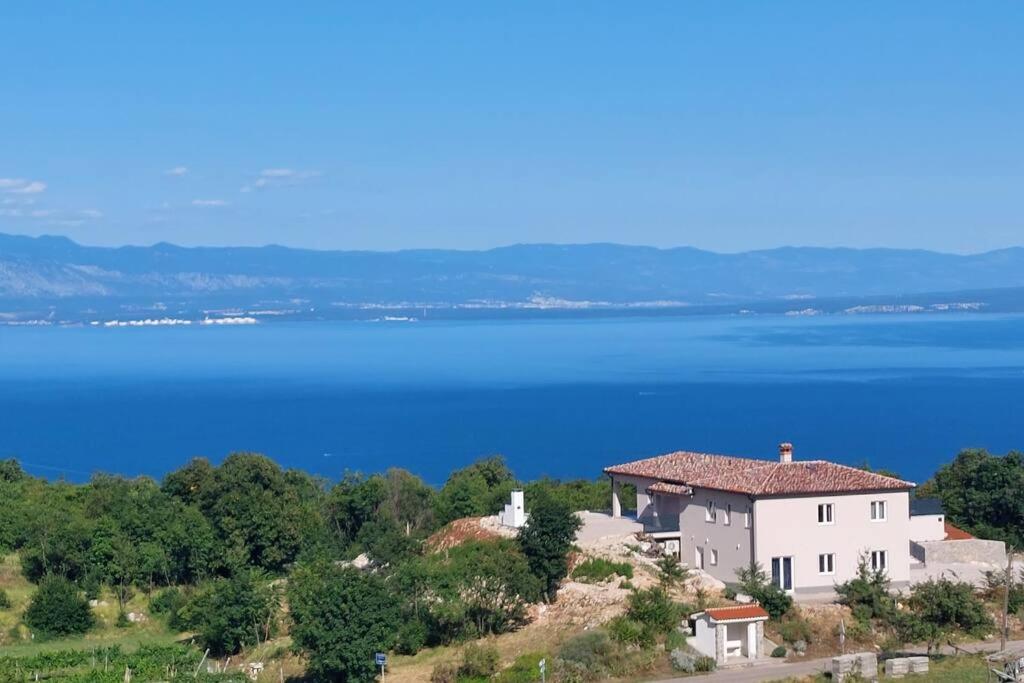 Villa HillSea by Briskva