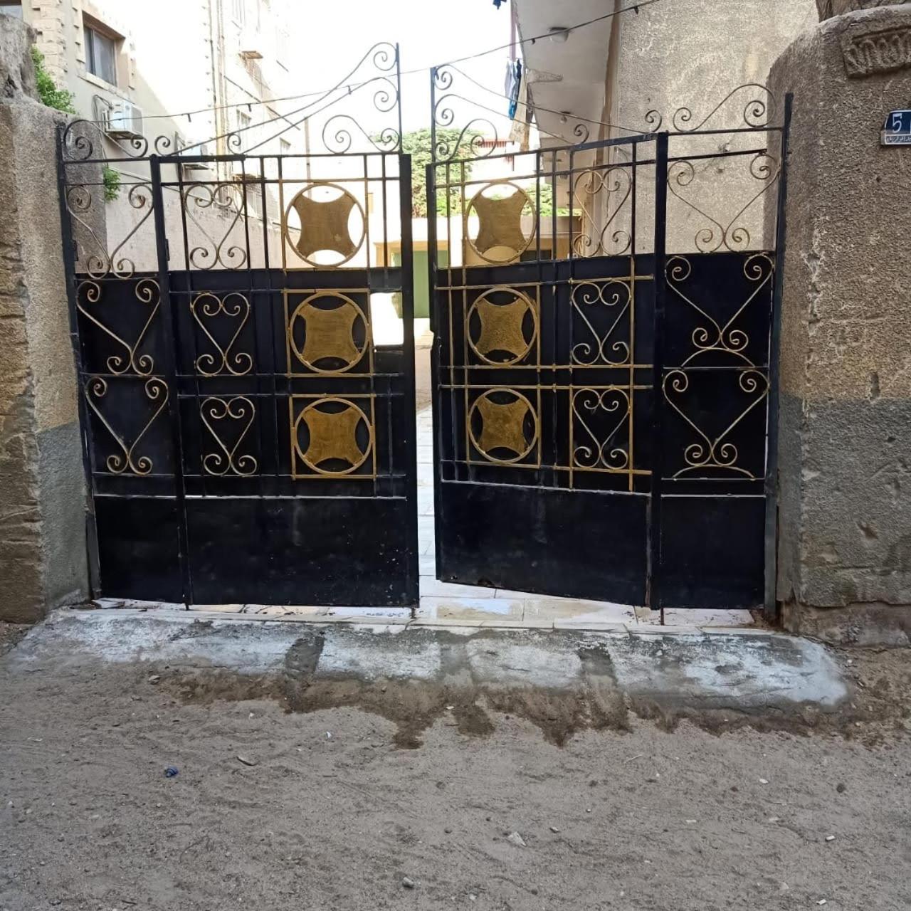 Samar Pyramids - Guest House