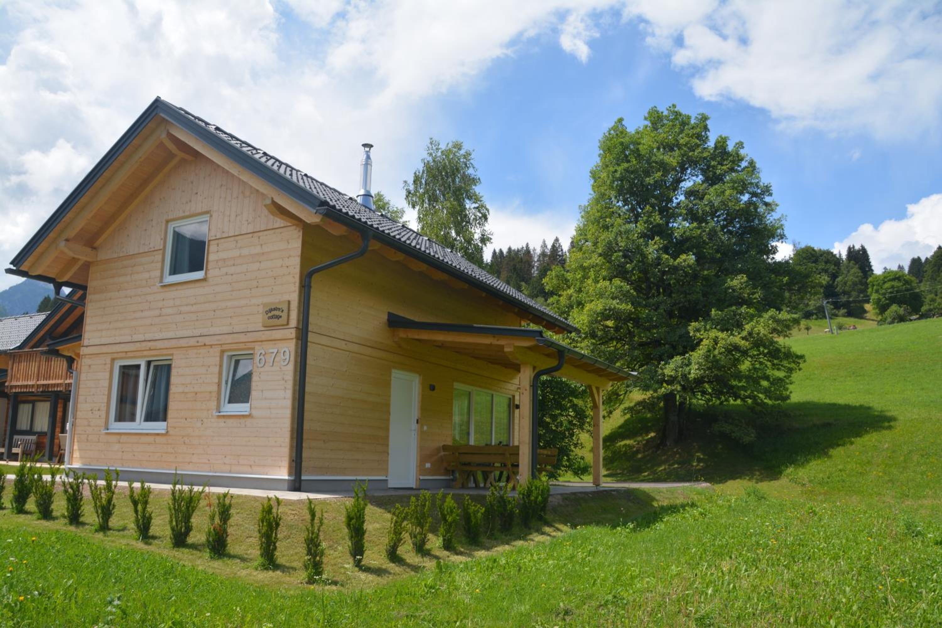 Dijkstra`s Cottage 679