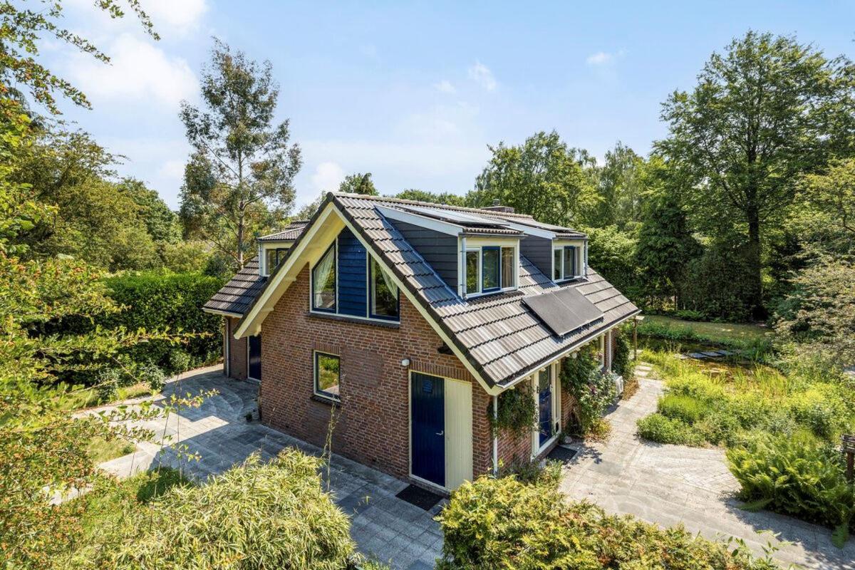 Huisje De Geluksvogel view 2