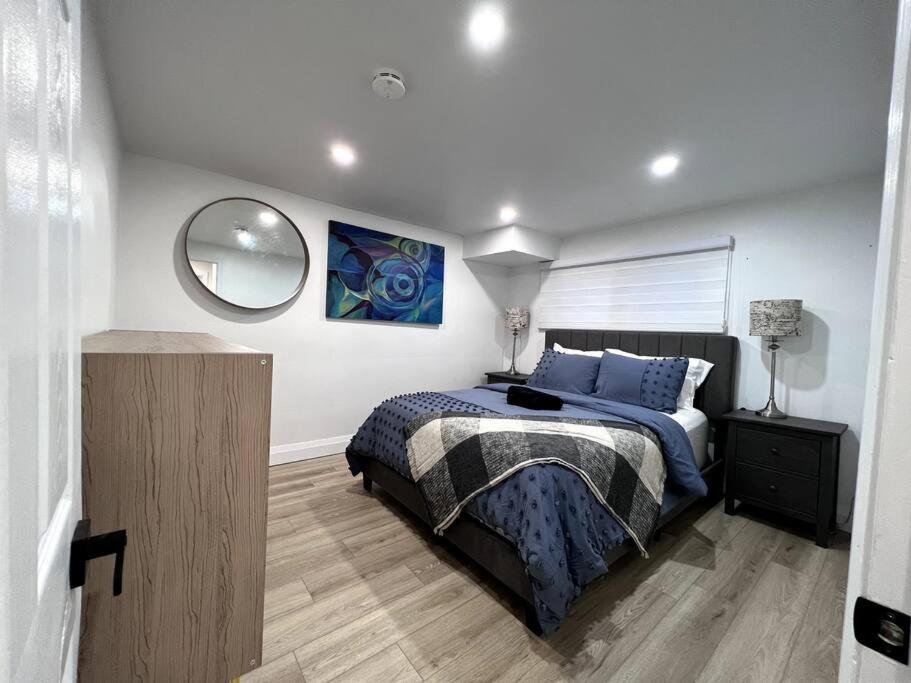 Kitchener Vacations - Luxury New Spacious Apartment - Country Hills, Kitchener - Property Image 1