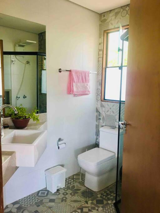 Casa Kali Sol - refúgio na natureza com vista e hidromassagem