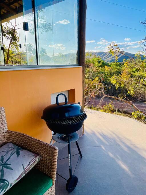 Casa Kali Sol - refúgio na natureza com vista e hidromassagem