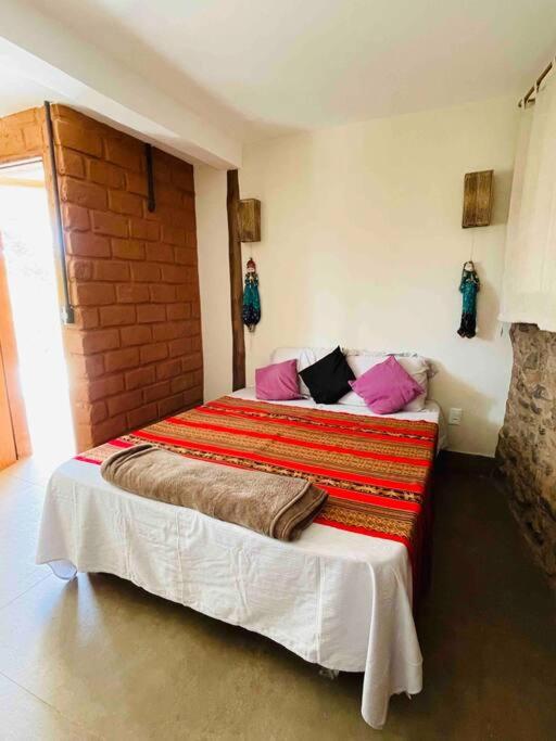 Casa Kali Sol - refúgio na natureza com vista e hidromassagem