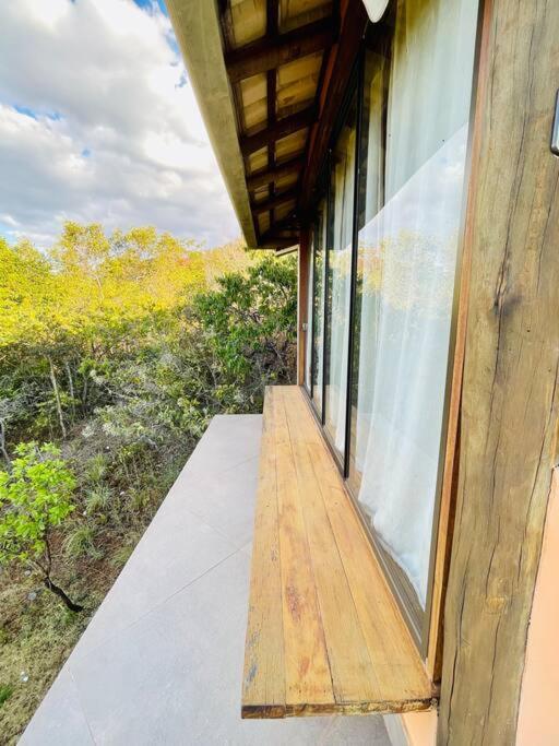 Casa Kali Sol - refúgio na natureza com vista e hidromassagem