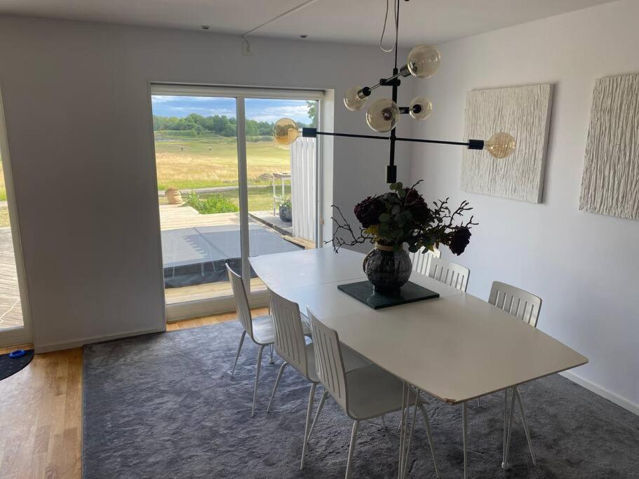 Vackert boende med utsikt över fantastisk golfbana