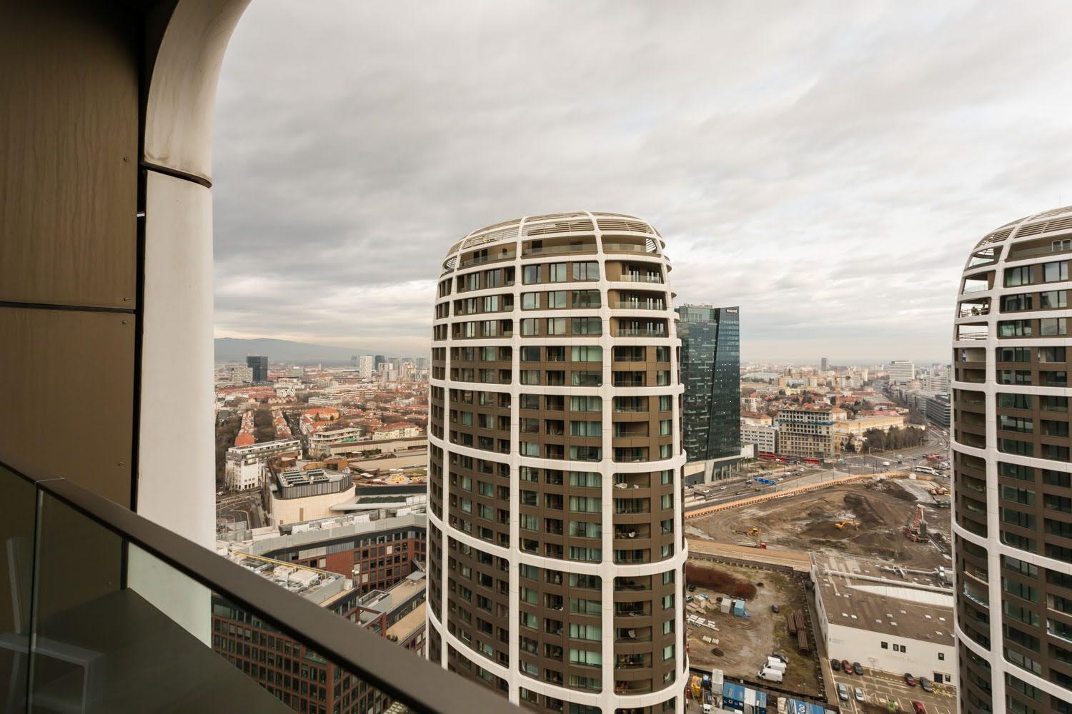 Sky Park Residence view 3