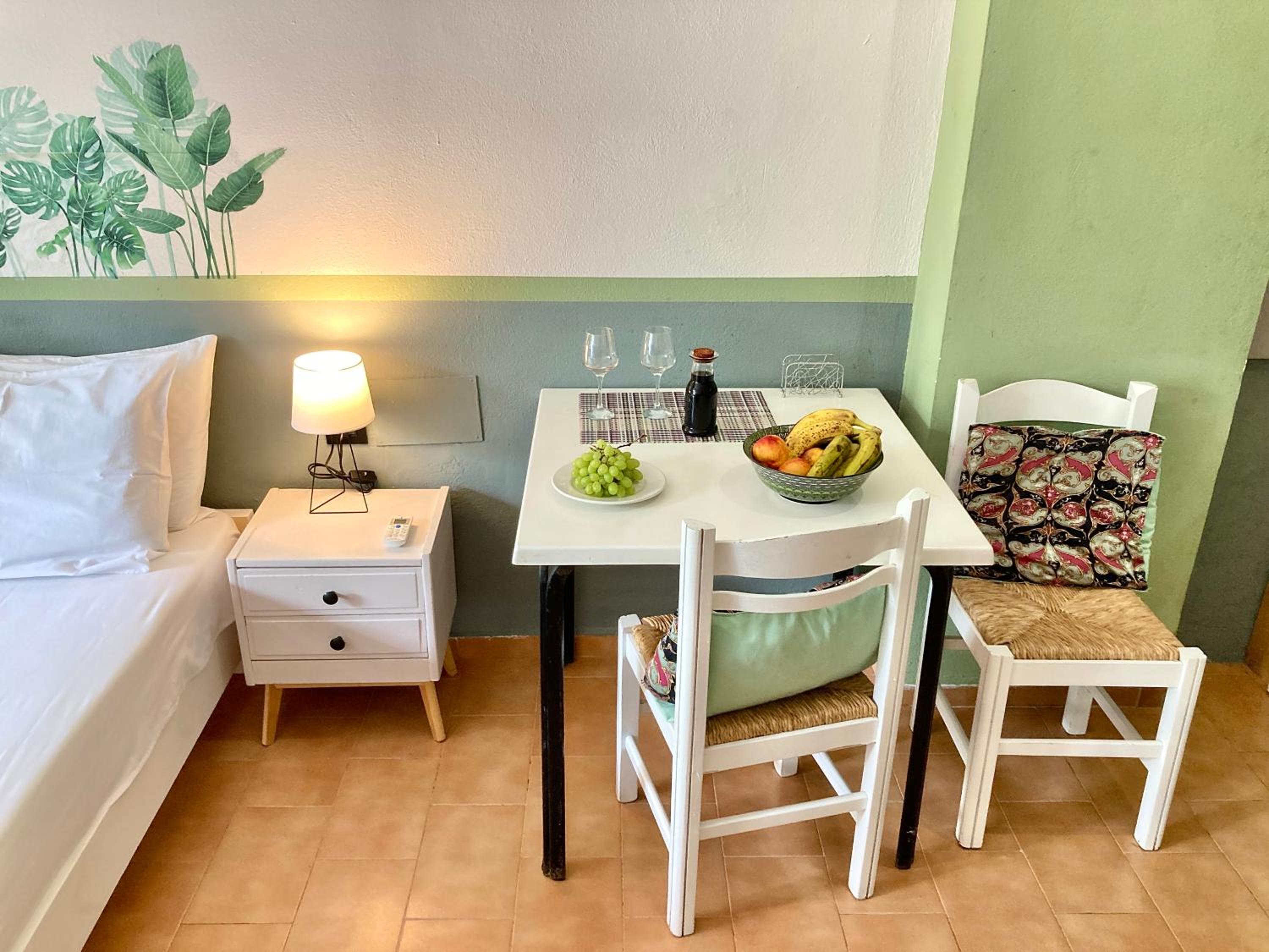 Eleana Apartments
