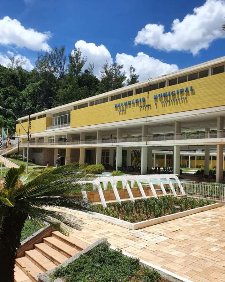 Casarão ao lado do Hotel Majestic