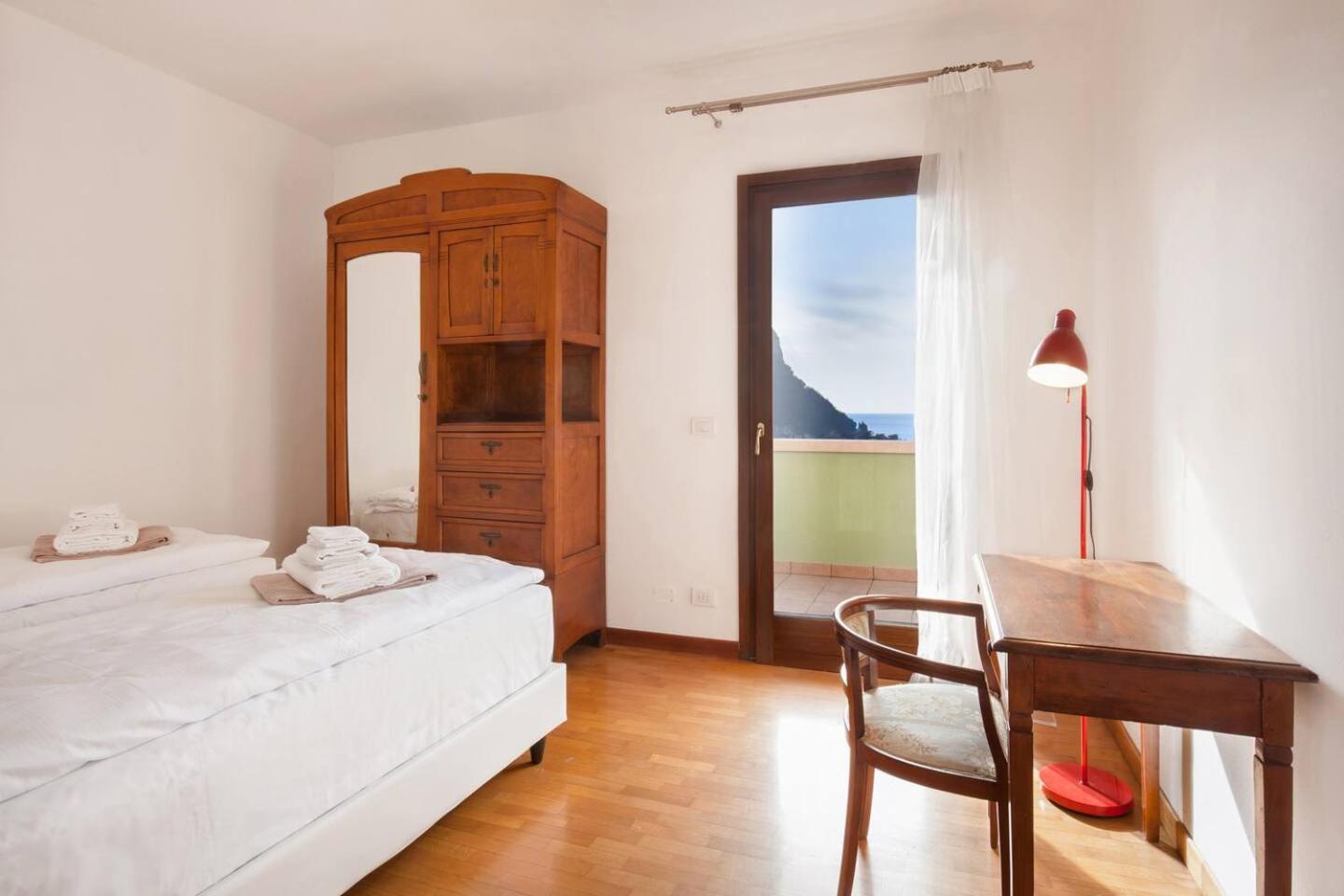 REGINA GARDESANA Luxury