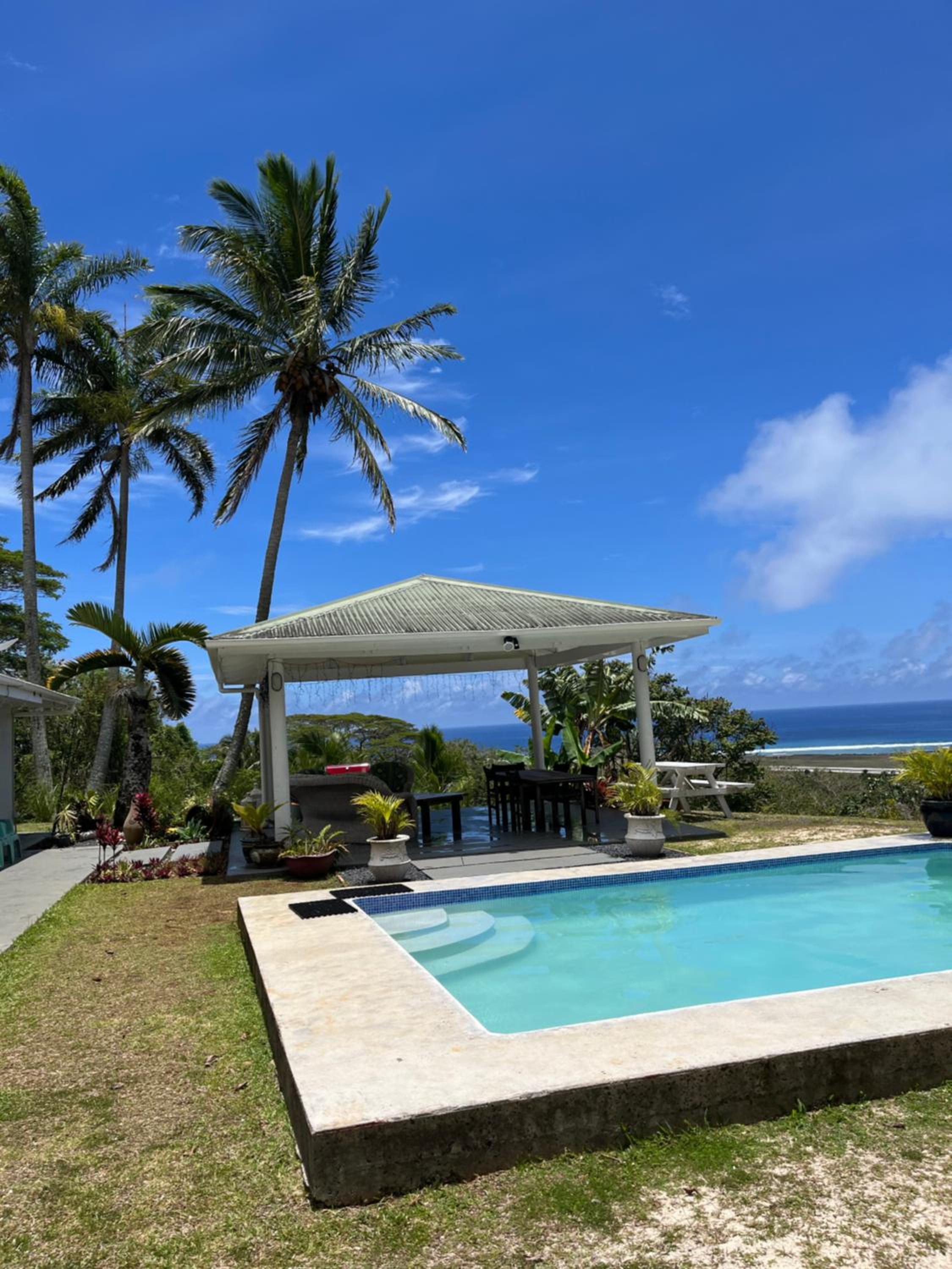 Tereora Heights Pool Retreat