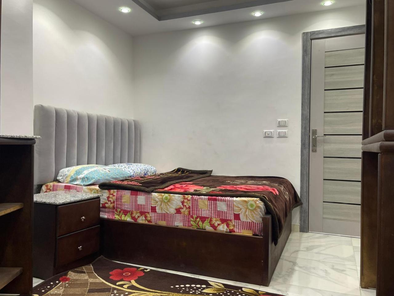 Zahrat Al Bahr El Azam Apartments