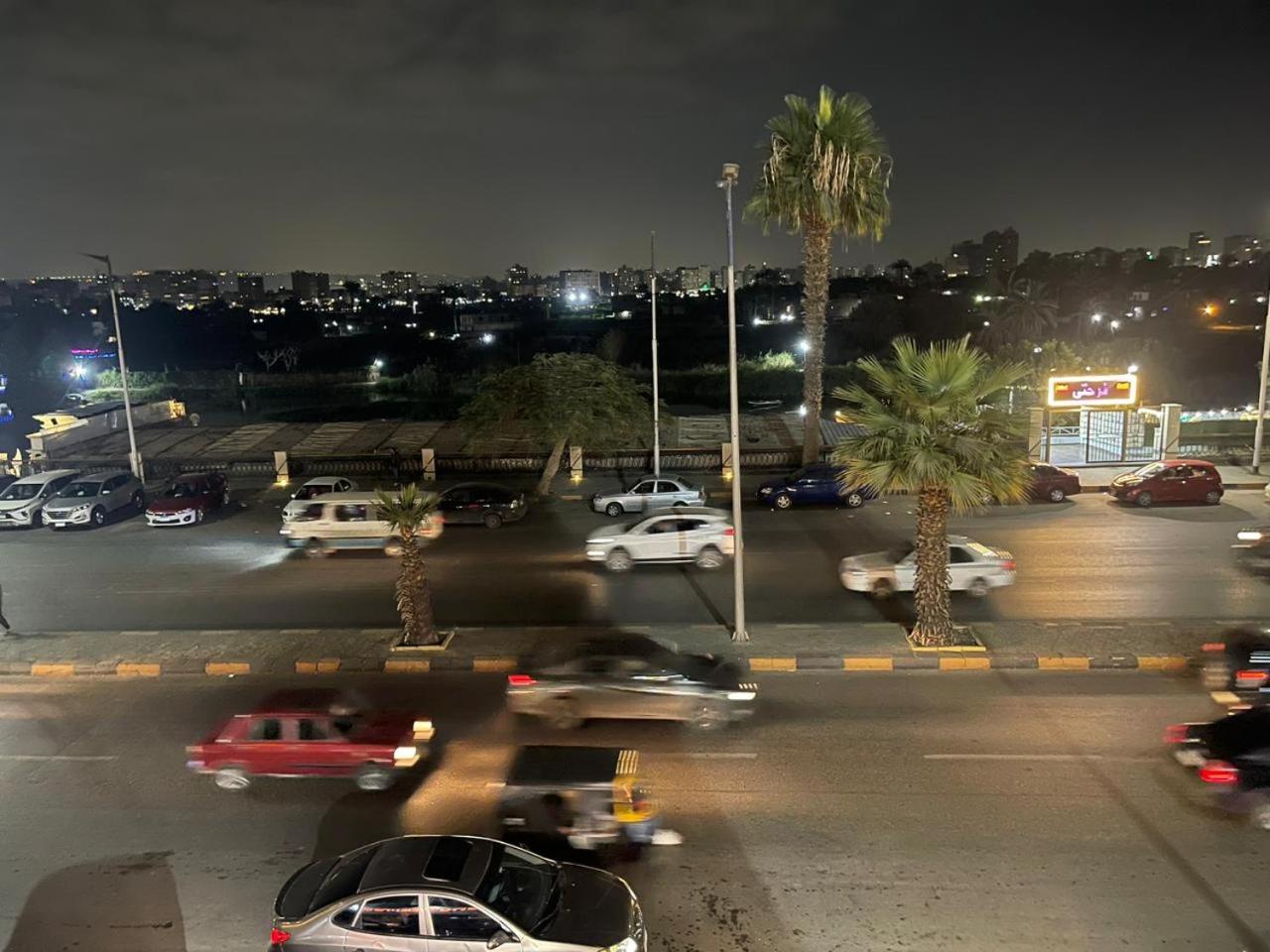 Zahrat Al Bahr El Azam Apartments