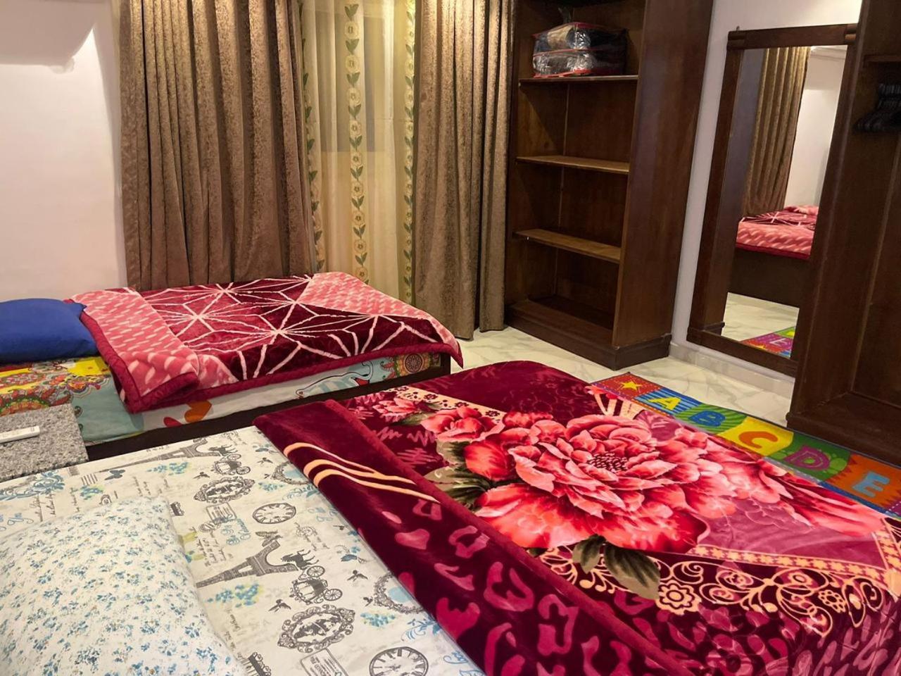 Zahrat Al Bahr El Azam Apartments