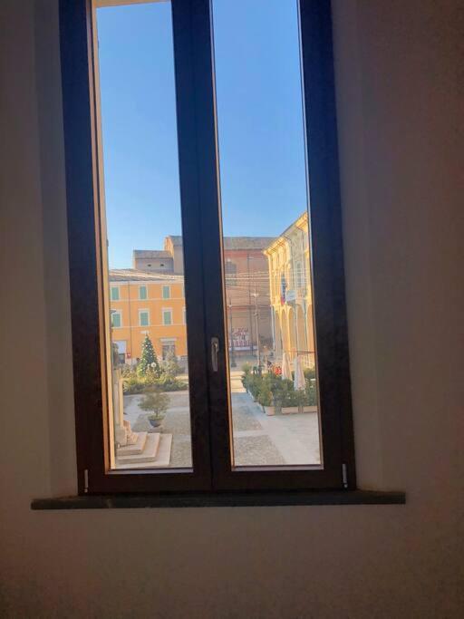 palazzo piazza centrale