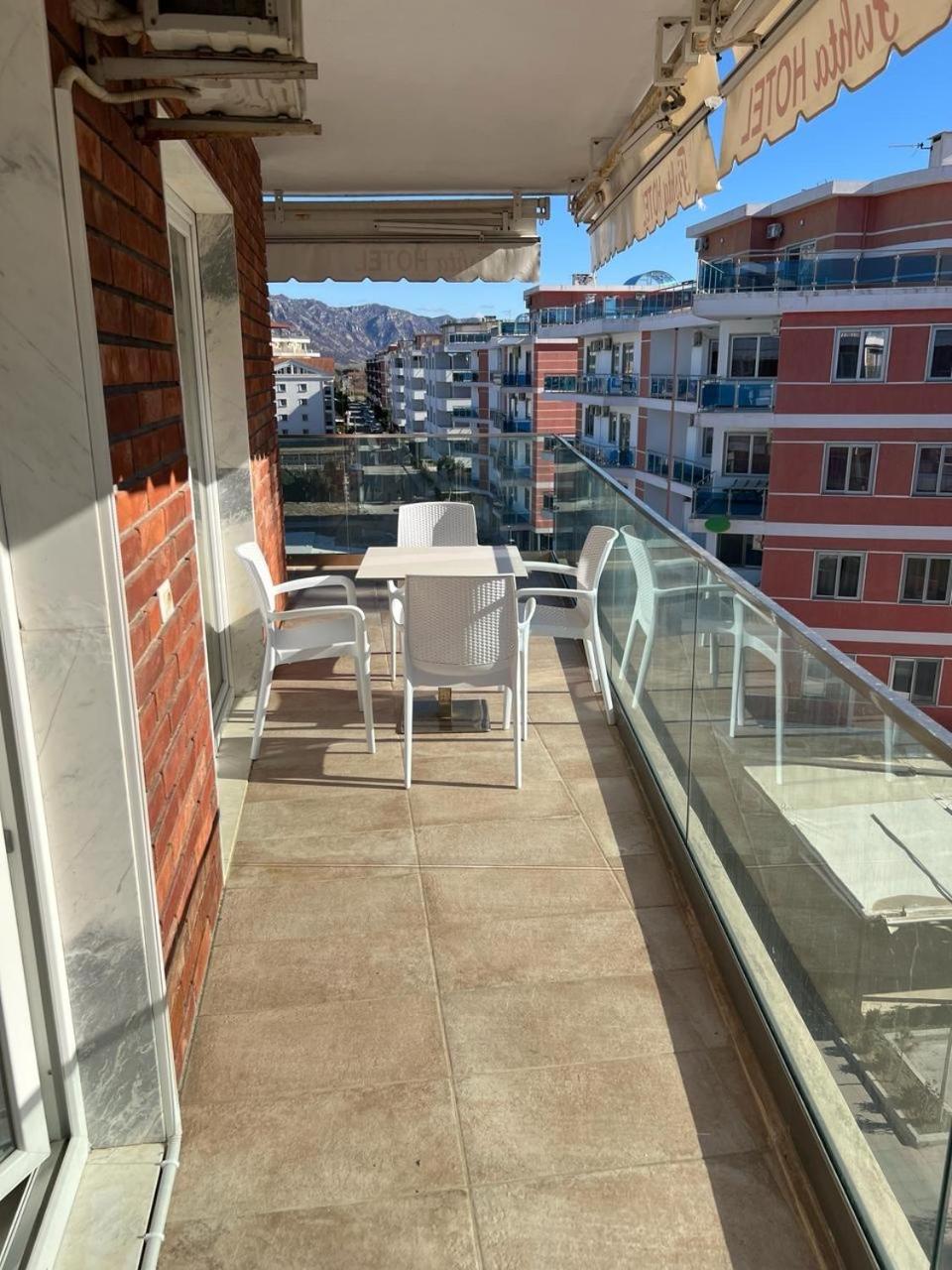 Fishta Apartment Q6 47