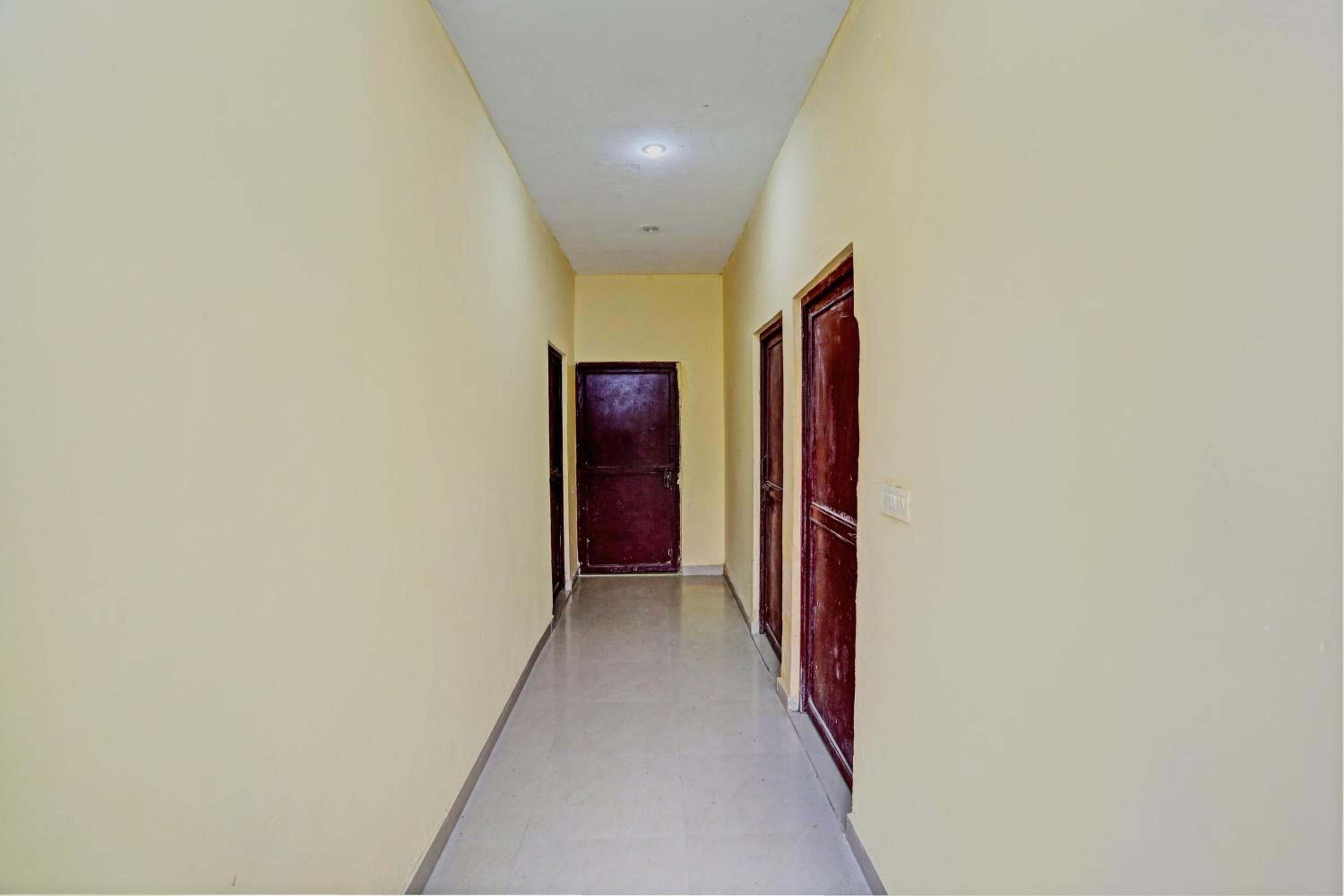 Hotel O Kamla banquet hall