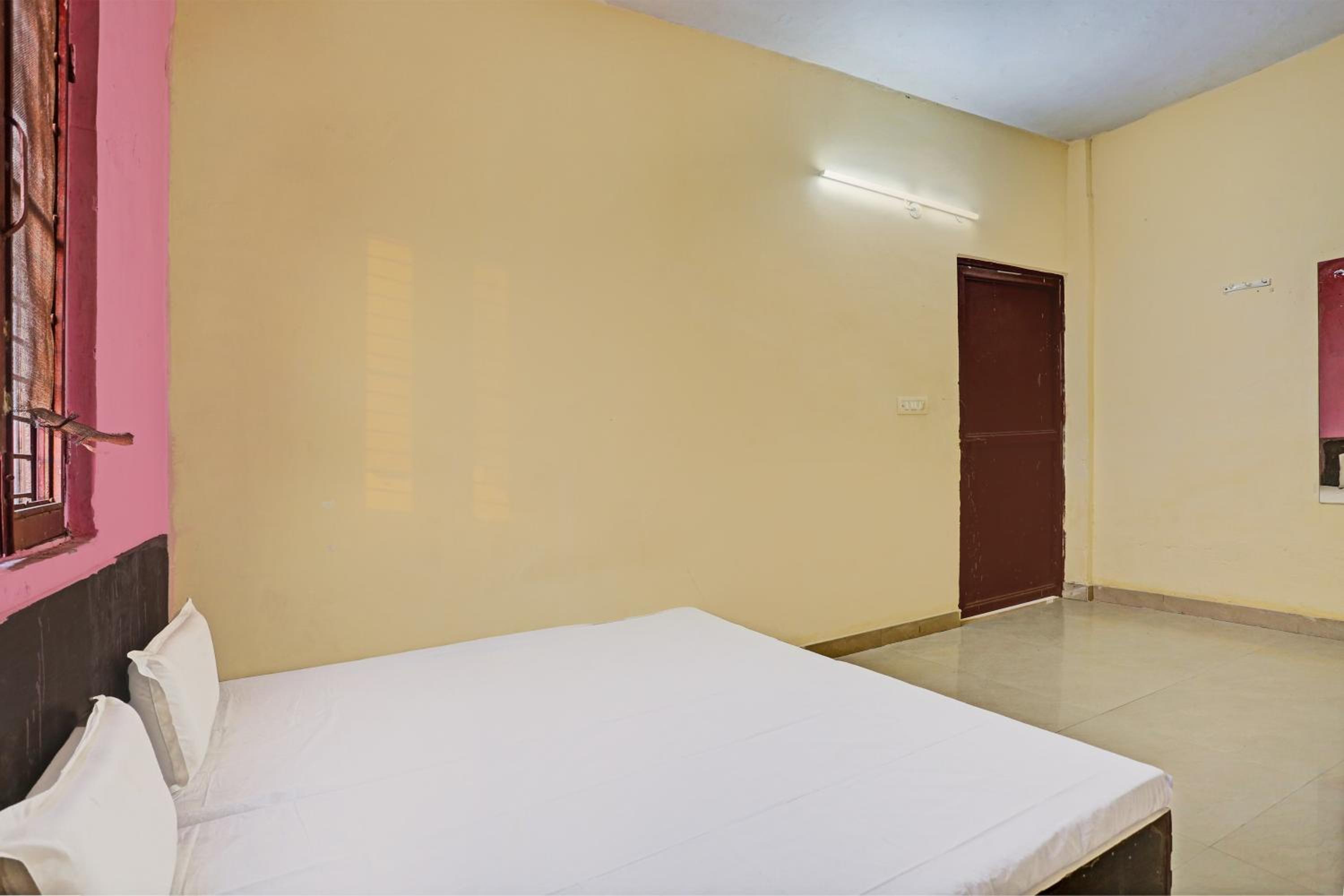 Hotel O Kamla banquet hall