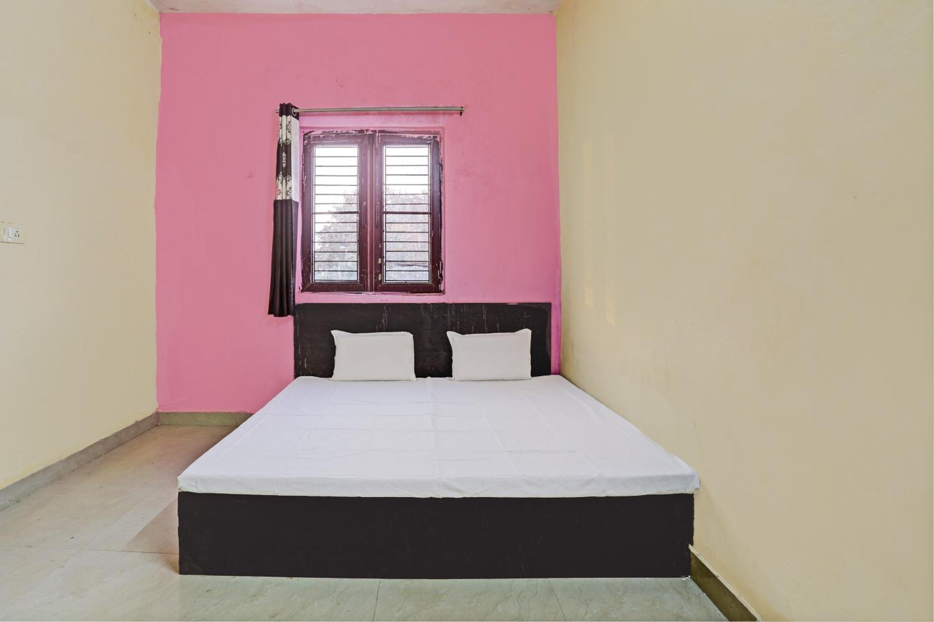 Hotel O Kamla banquet hall