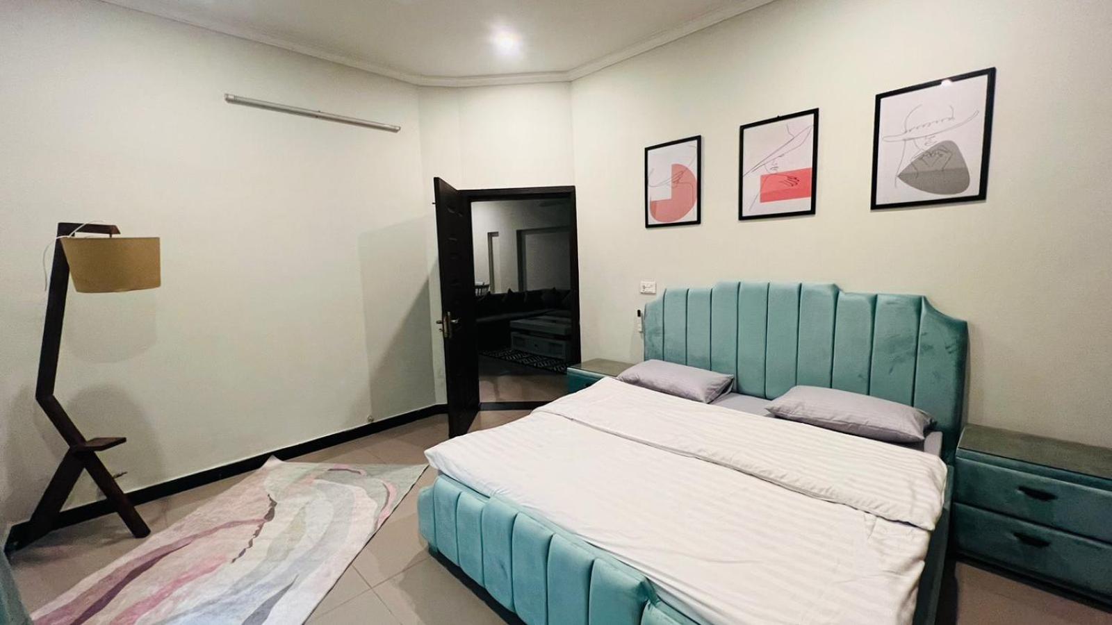 ZSY - Serviced Apartments view 3