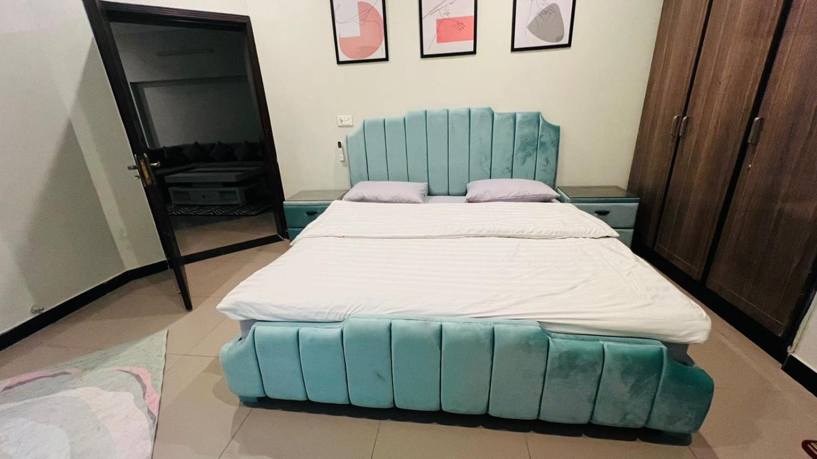 ZSY - Serviced Apartments view 4