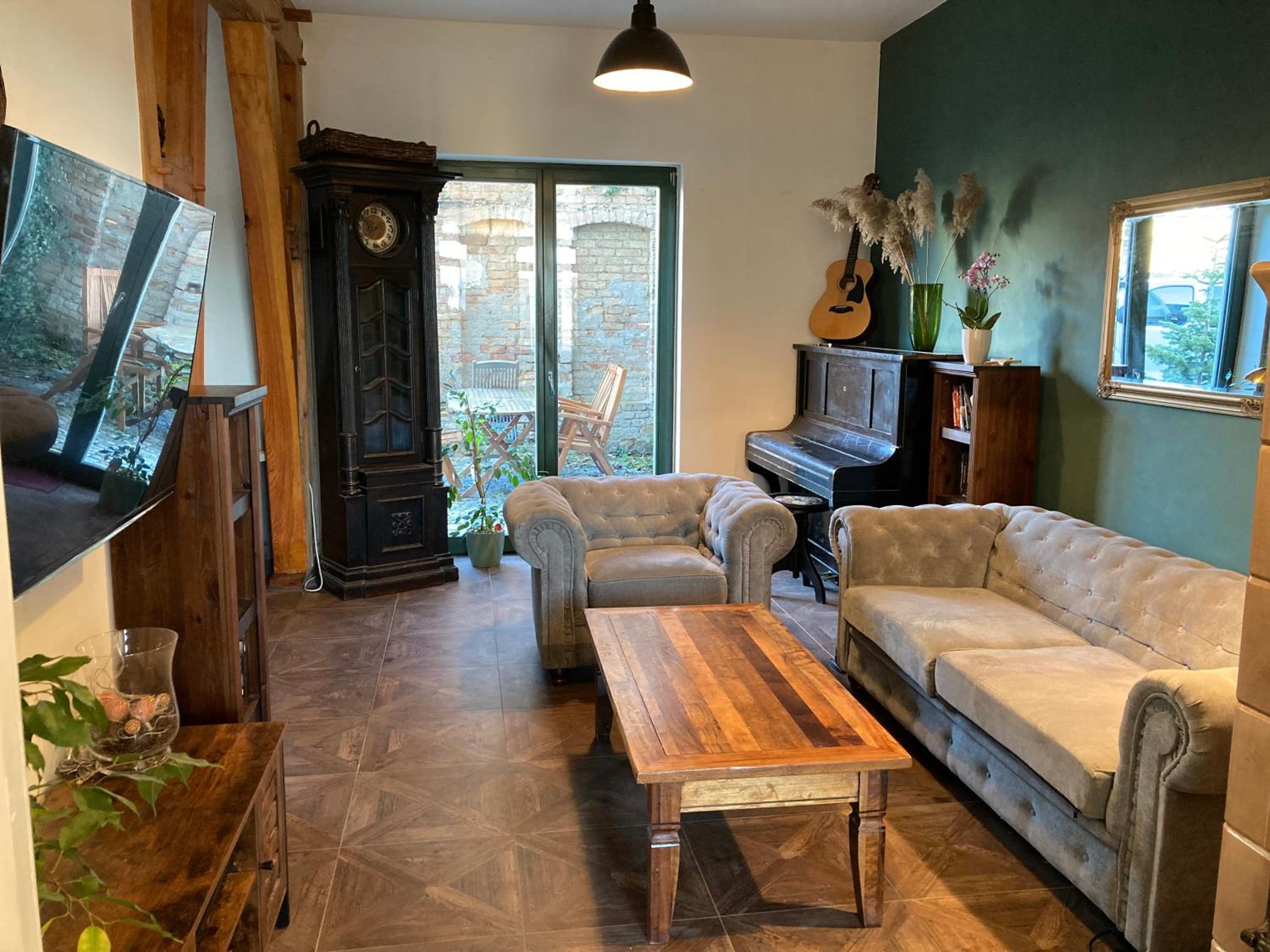 lounge