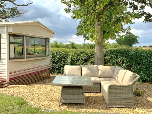 Badgers Rest Loddon