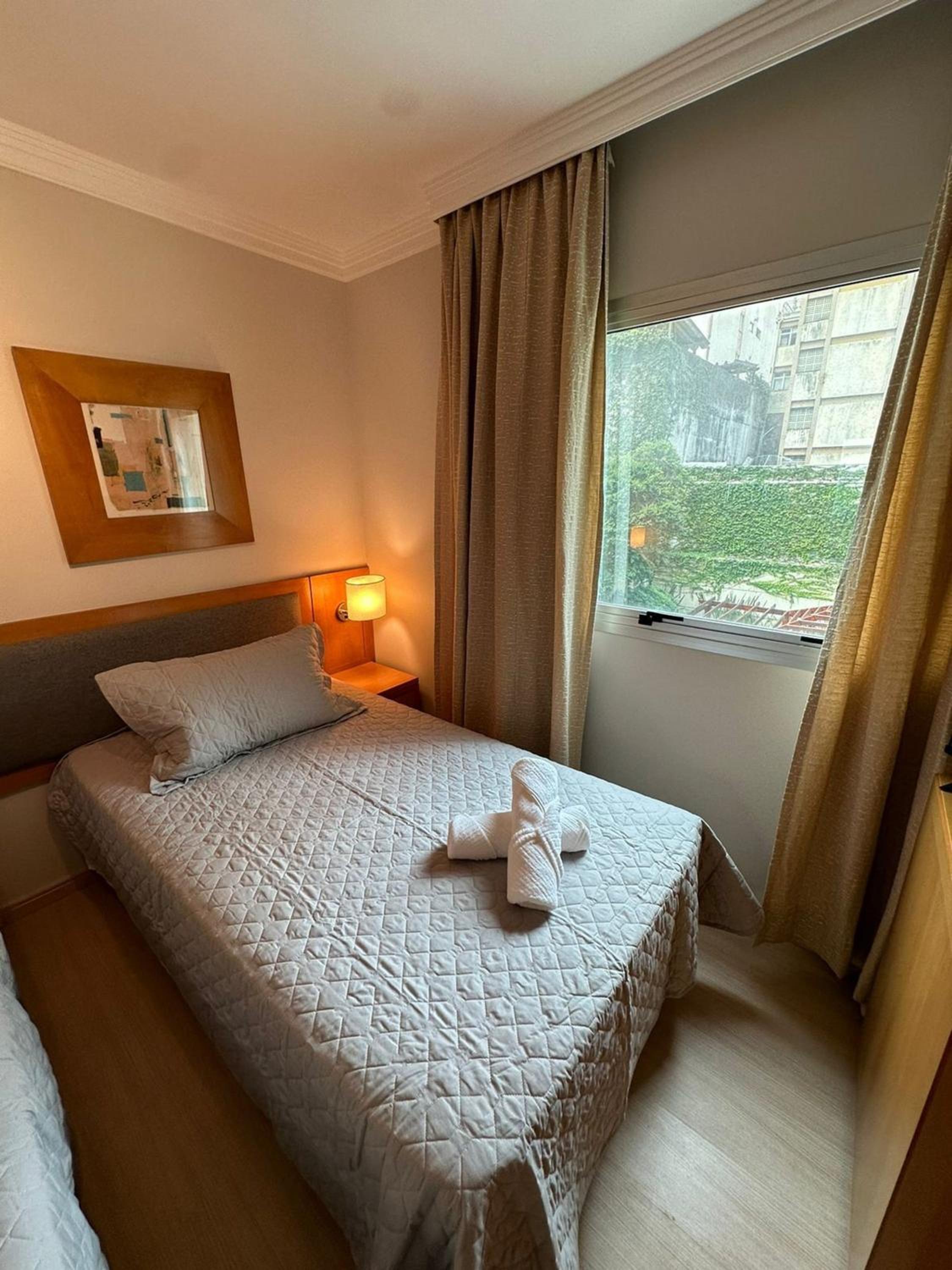 Flat localizado na Rua Oscar Freire